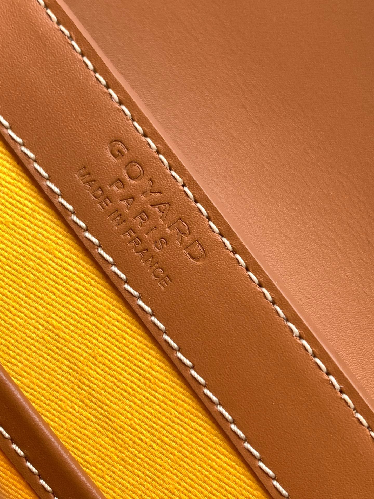 Gogy Luxury Tan Leather Handbag with Protective Metal Bottom Studs