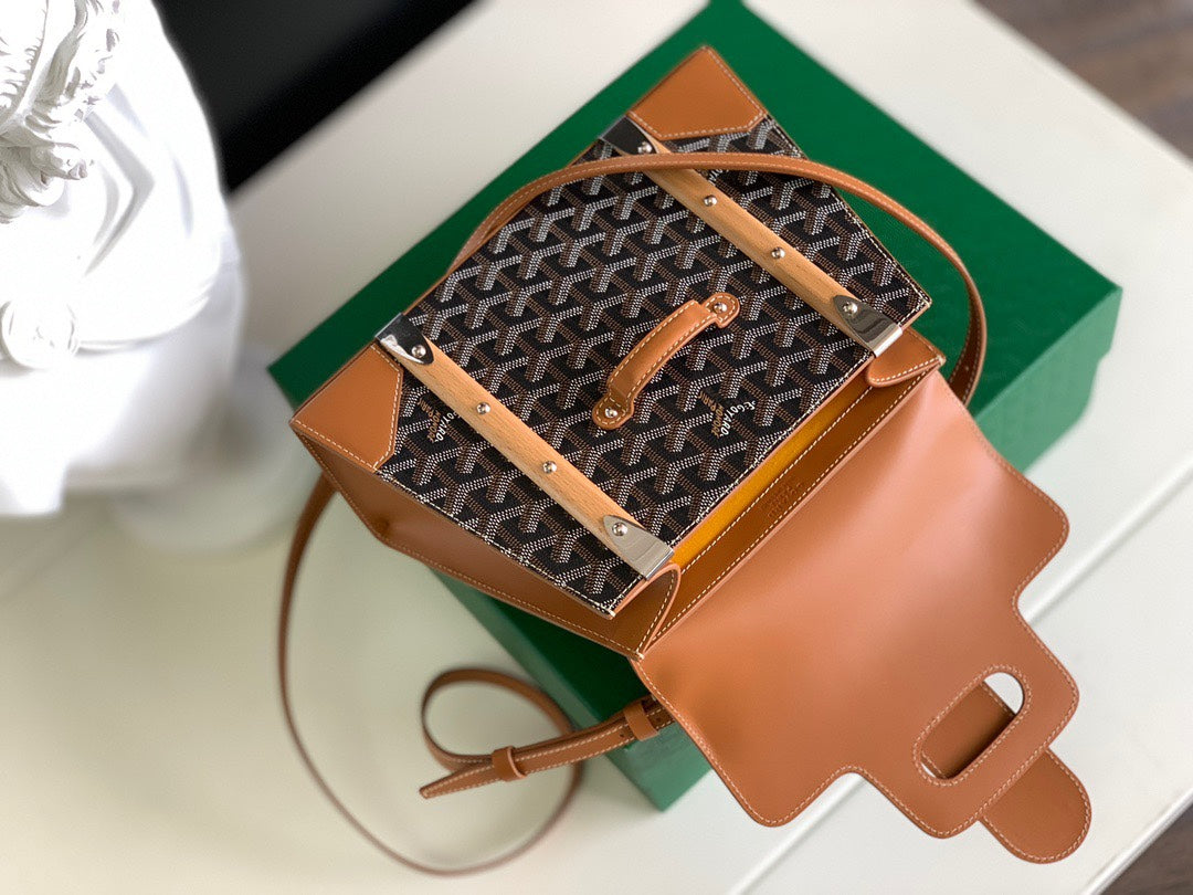 Gogy Luxury Tan Leather Handbag with Protective Metal Bottom Studs