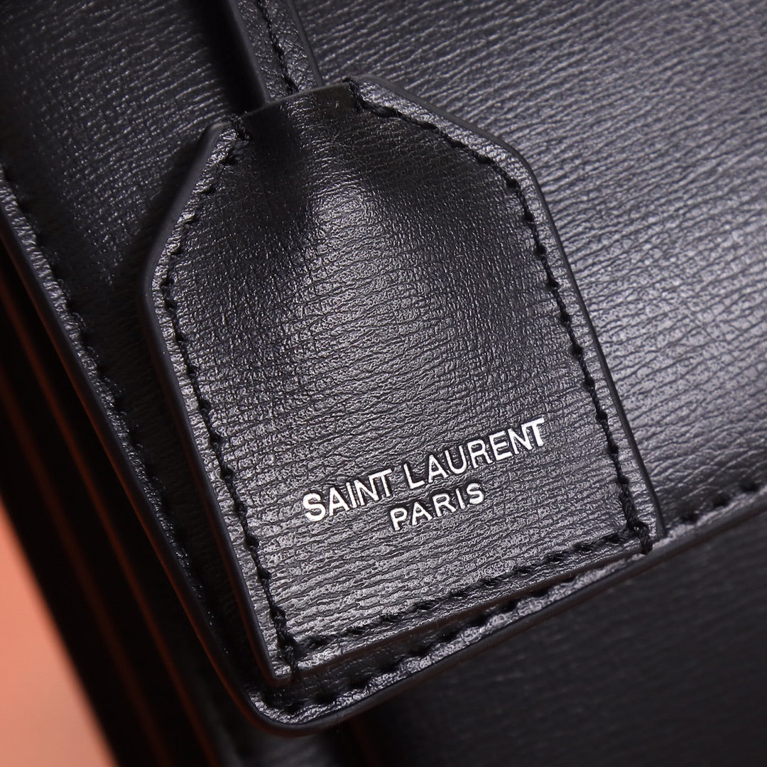 Saint Laurent Sunset Medium Shoulder Bag in Smooth Leather - Black