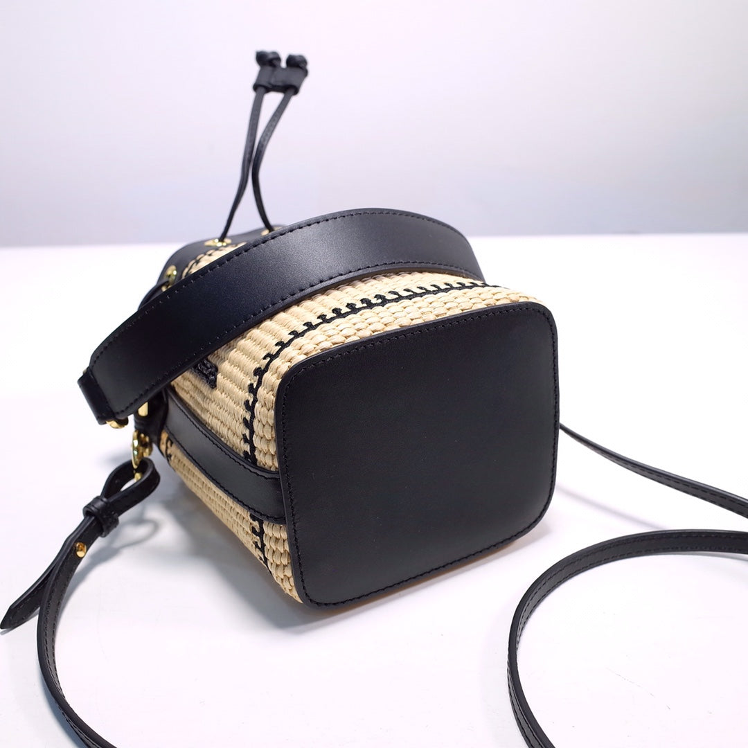 Fendi Mon Tresor Small Straw-Effect Bucket Bag with Logo