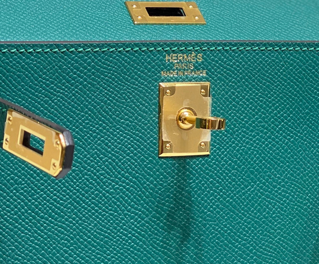 Hermès Kelly II Sellier 20 Mini Malachite Epsom Gold Hardware Handbag