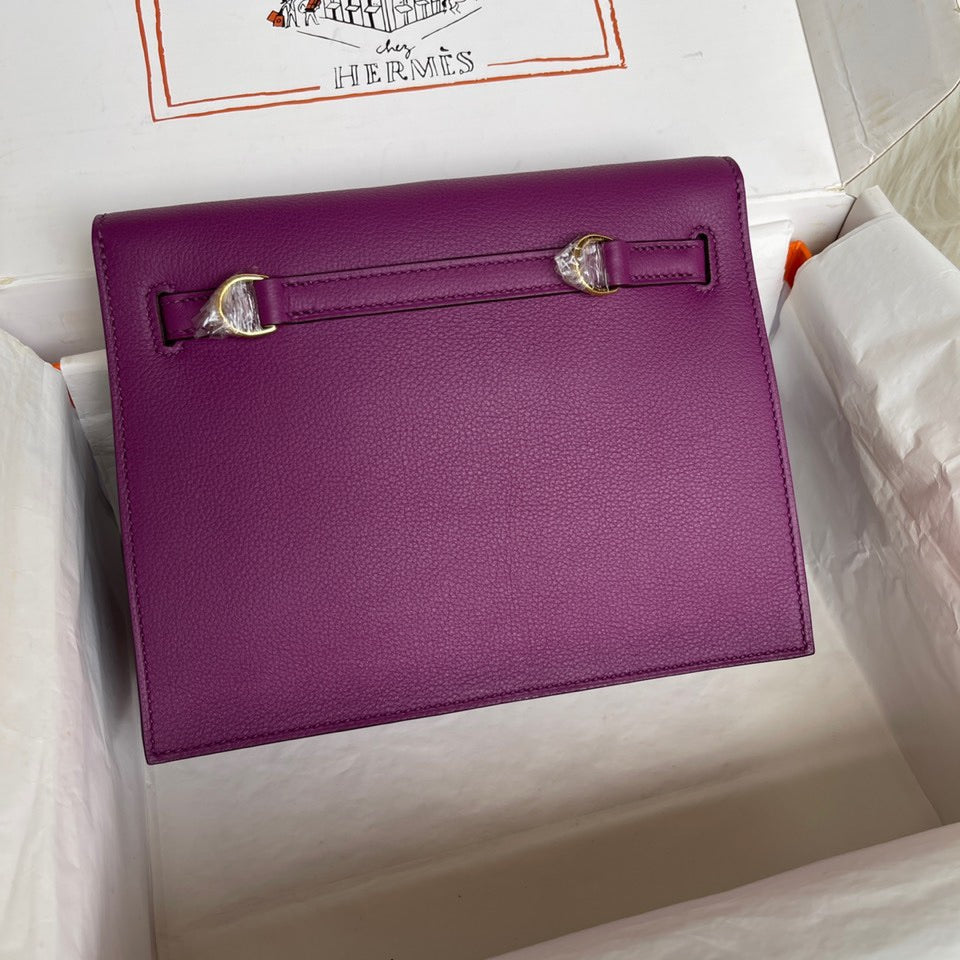 Hermès Kelly To Go Wallet - Purple Leather with Gold Hardware