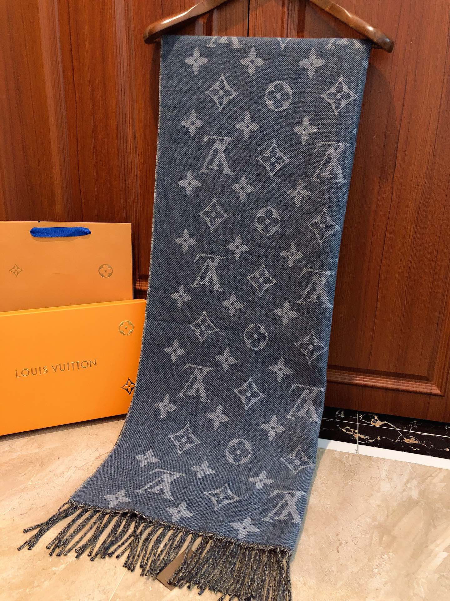 Louis Vuitton Monogram and Houndstooth Reversible Scarf - Blue Denim Grey Wool Blend Shawl with Fringe