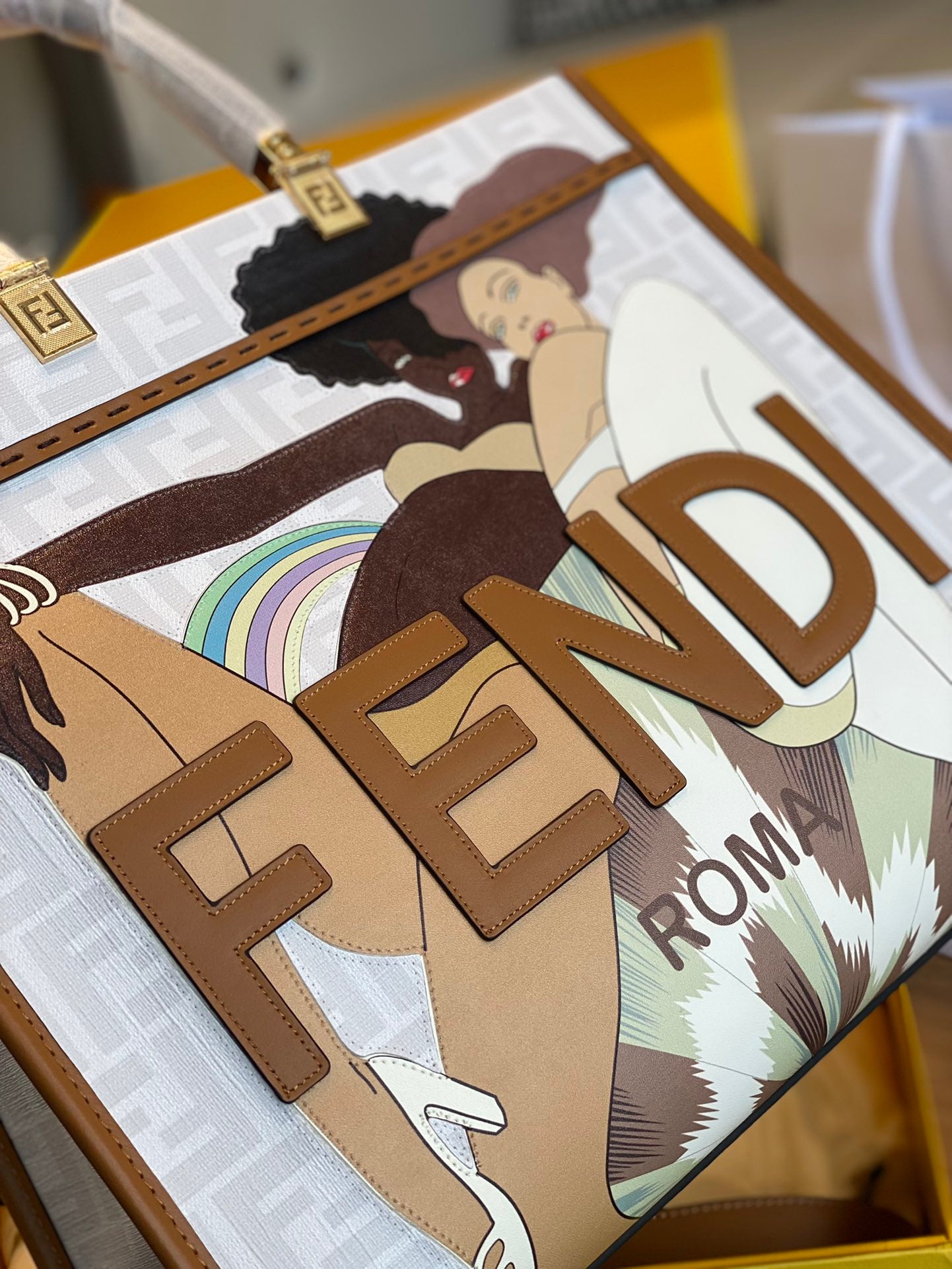 Fendi Sunshine Shopper Medium Antonio Lopez Illustration Tote Bag