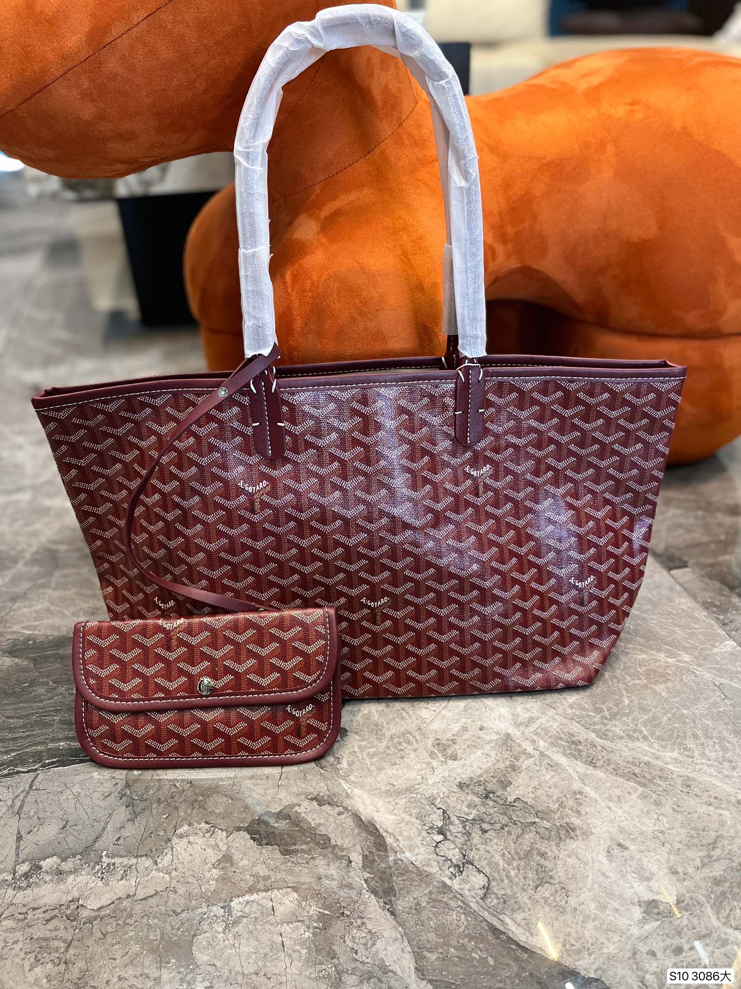 Gogy Classic Chevron Print Tote Bag with Matching Pouch and Leather Trim