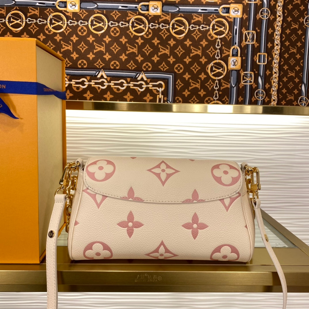 Louis Vuitton Elegant Beige Embossed Leather Shoulder Bag with Gold Chain