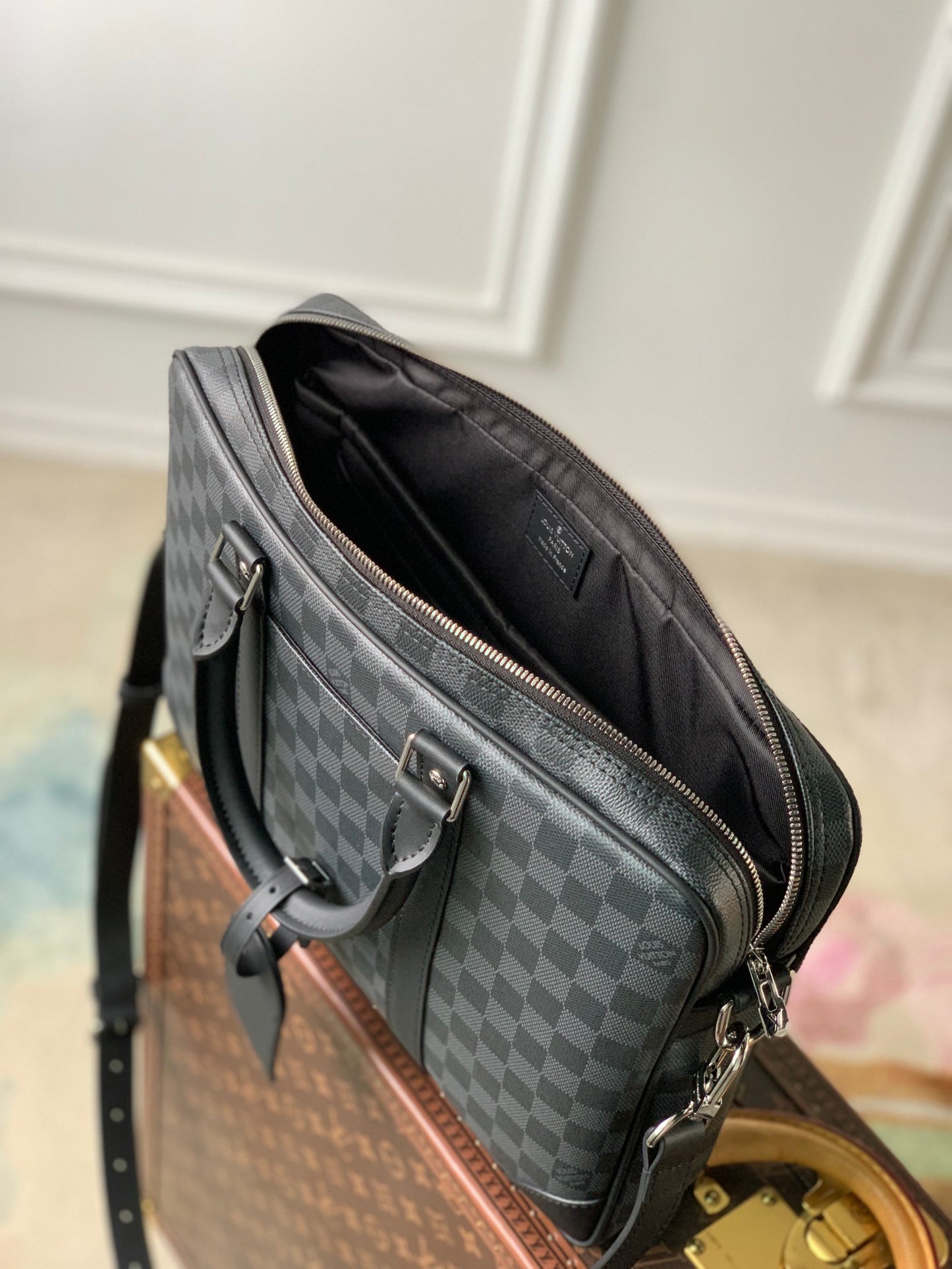 Louis Vuitton Classic Checkerboard Pattern Leather Business Briefcase Bag