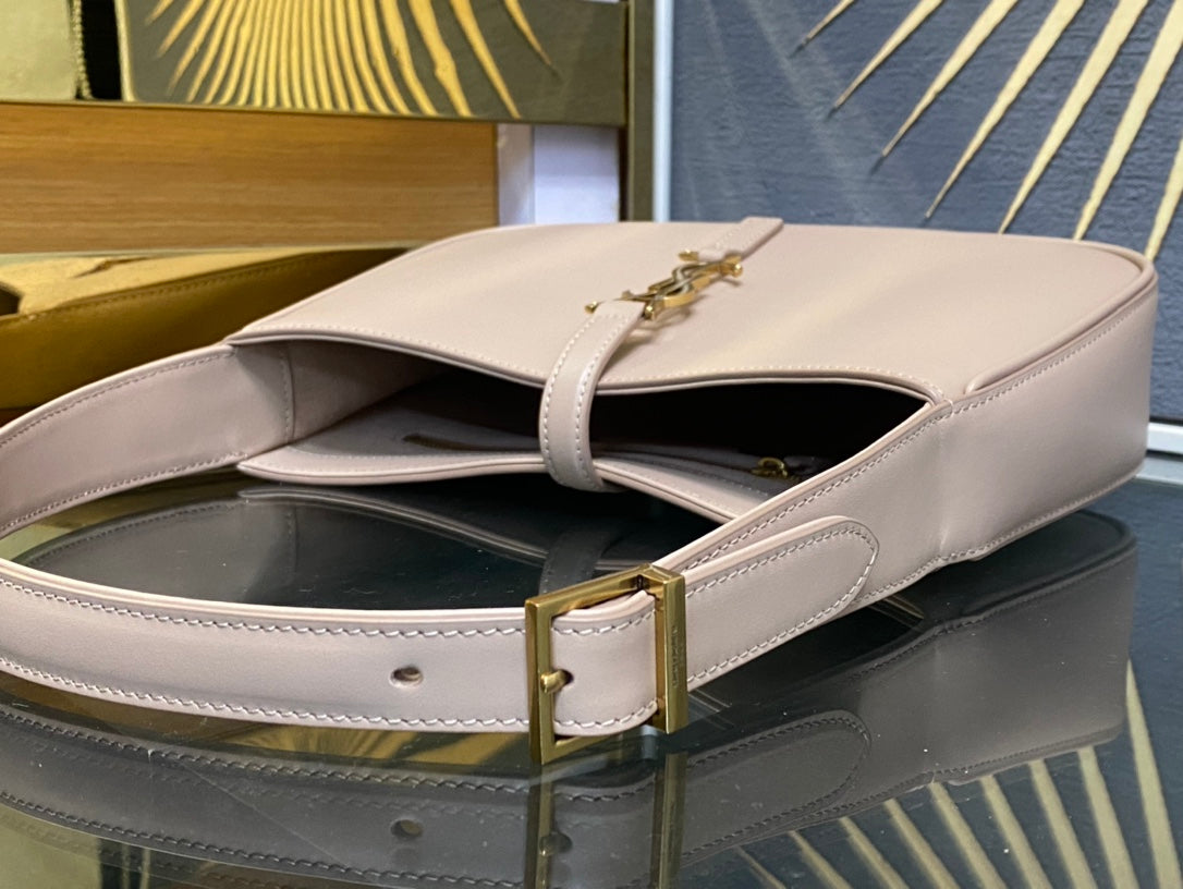 Saint Laurent LE 5 À 7 Hobo Bag in Smooth Leather - Pale Pink