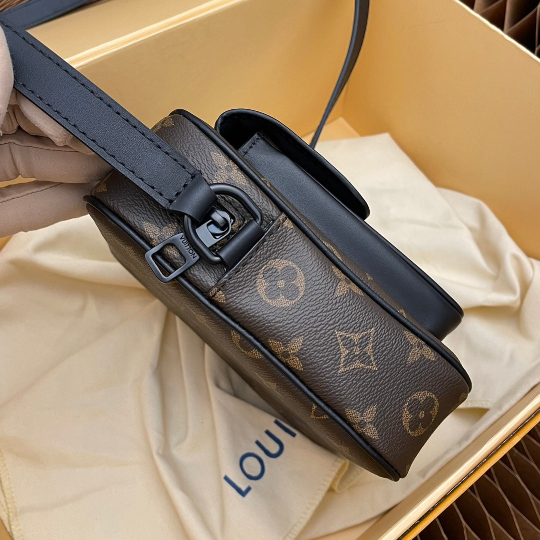 Louis Vuitton Classic Brown Monogram Canvas Crossbody Messenger Bag