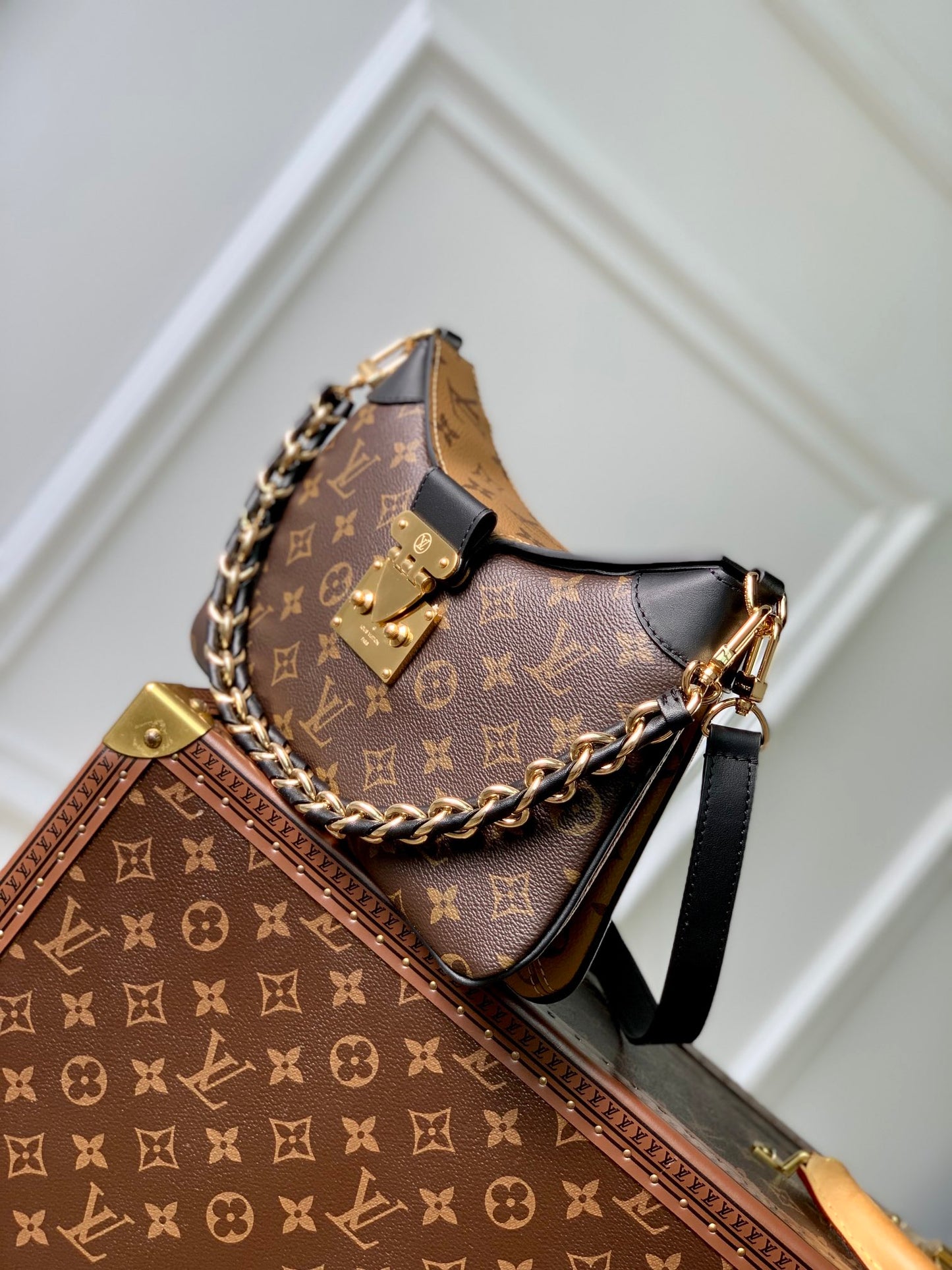 Louis Vuitton Classic Brown Monogram Shoulder Bag with Gold Chain and Lock Clasp