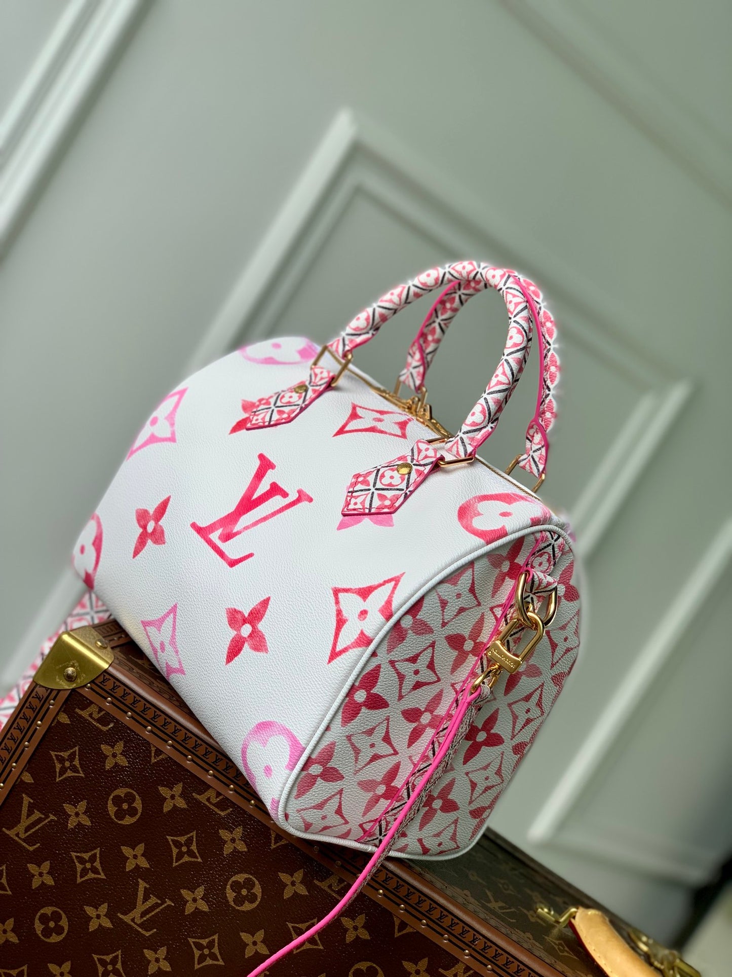 Louis Vuitton Luxury Pink and White Monogram Print Top Handle Handbag with Strap