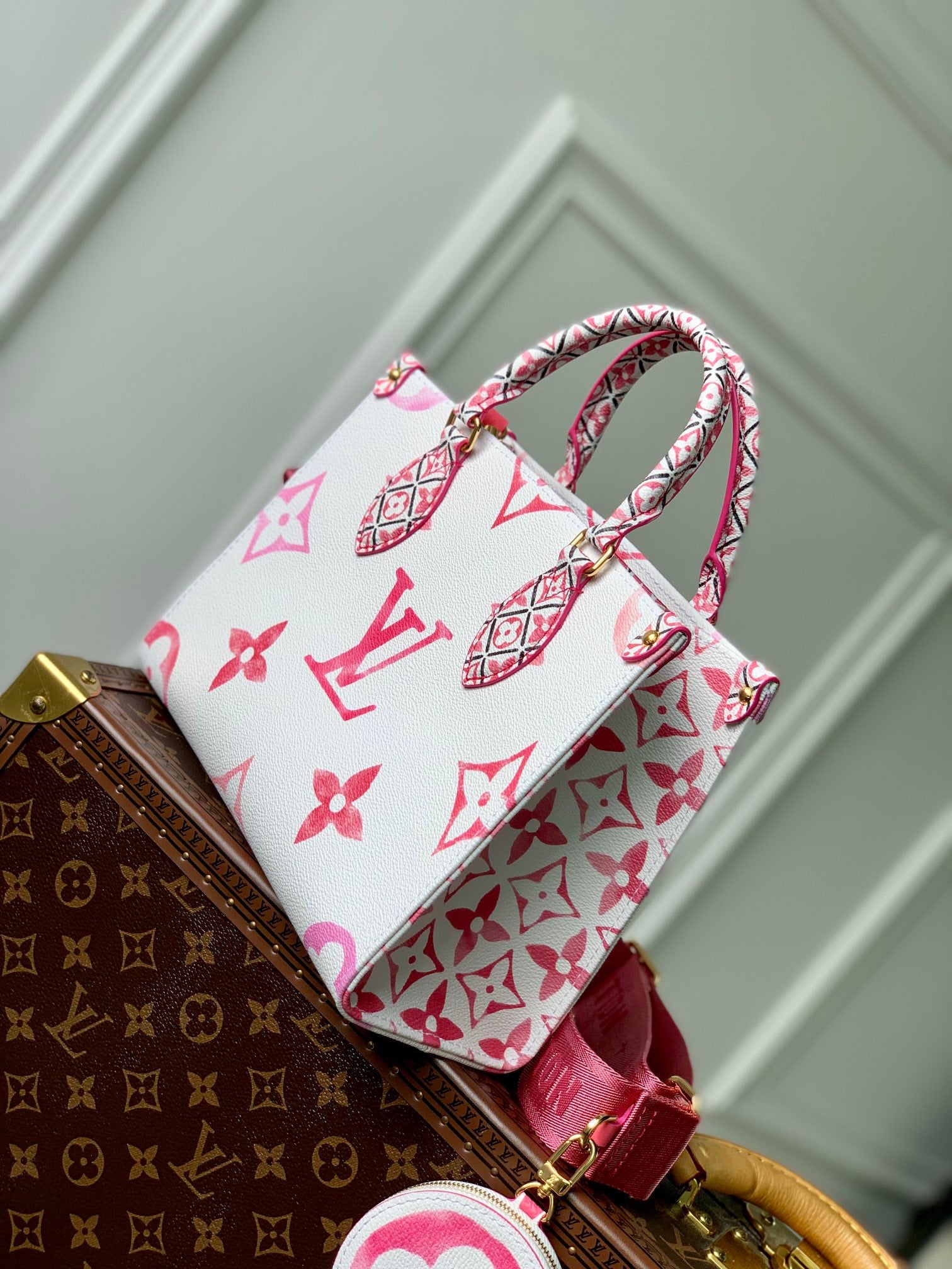 Louis Vuitton Pink and White Monogram Crossbody Handbag with Coin Pouch
