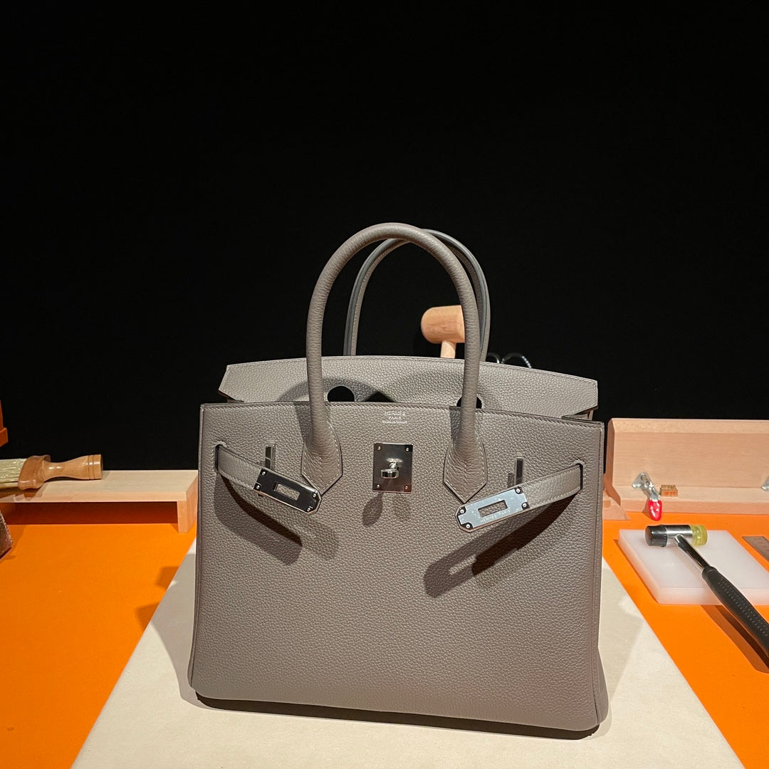 Hermès Birkin 25 Handbag in Etoupe Grey Togo Leather with Palladium Hardware