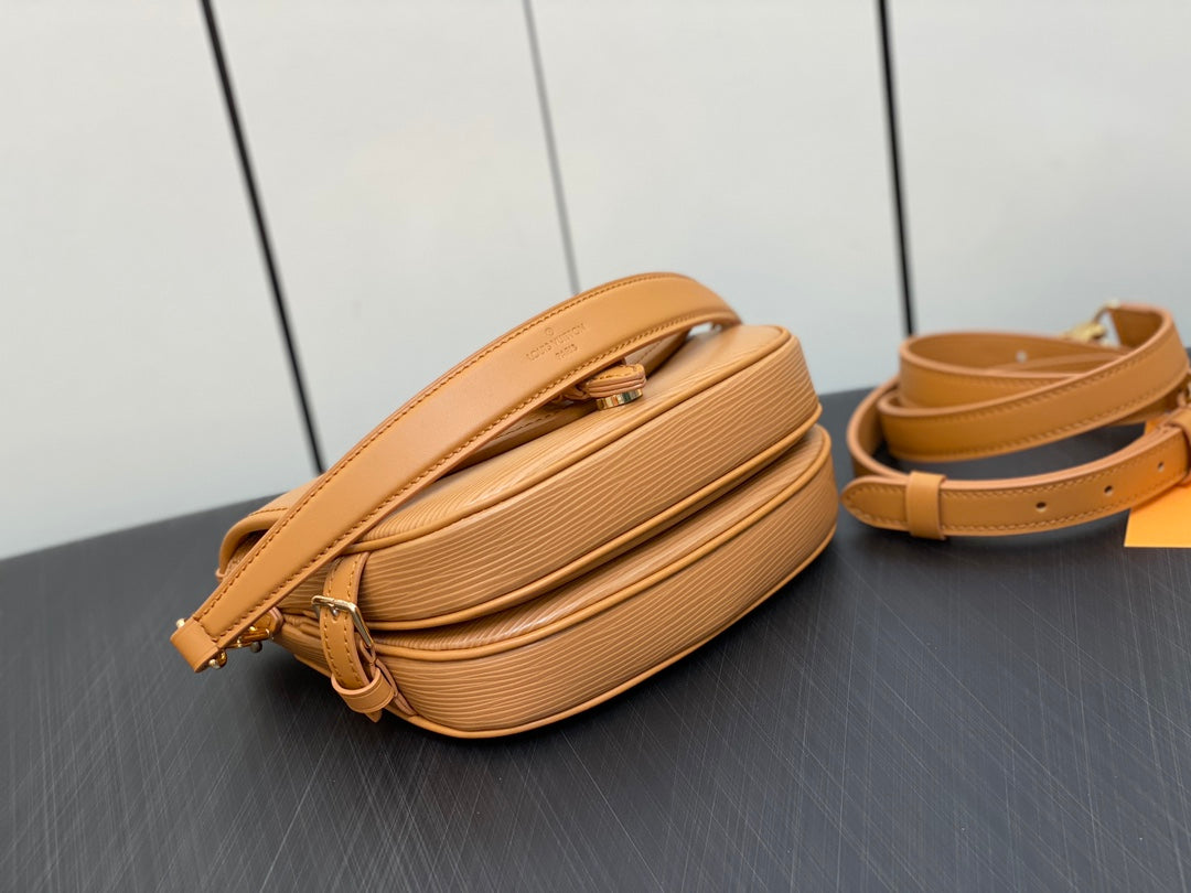 Louis Vuitton Classic Tan Leather Saddle Crossbody Bag with Buckle Detail