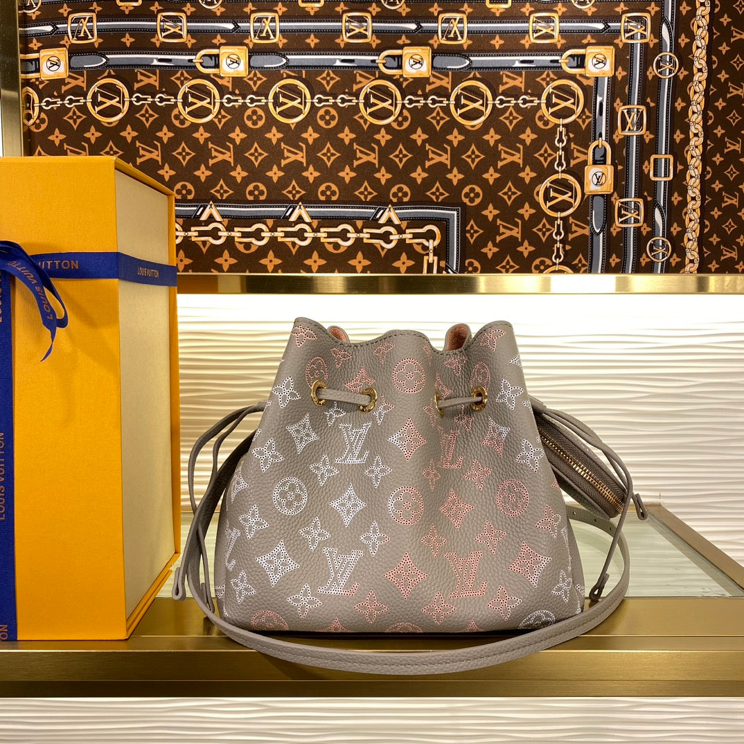 Louis Vuitton Elegant Taupe Monogram Bucket Bag with Gold Chain and Coin Purse