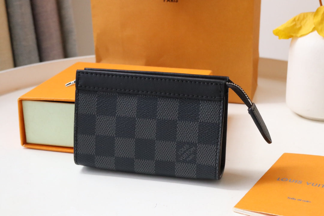 Louis Vuitton Black and Grey Checkerboard Pattern Zipper Clutch Wallet