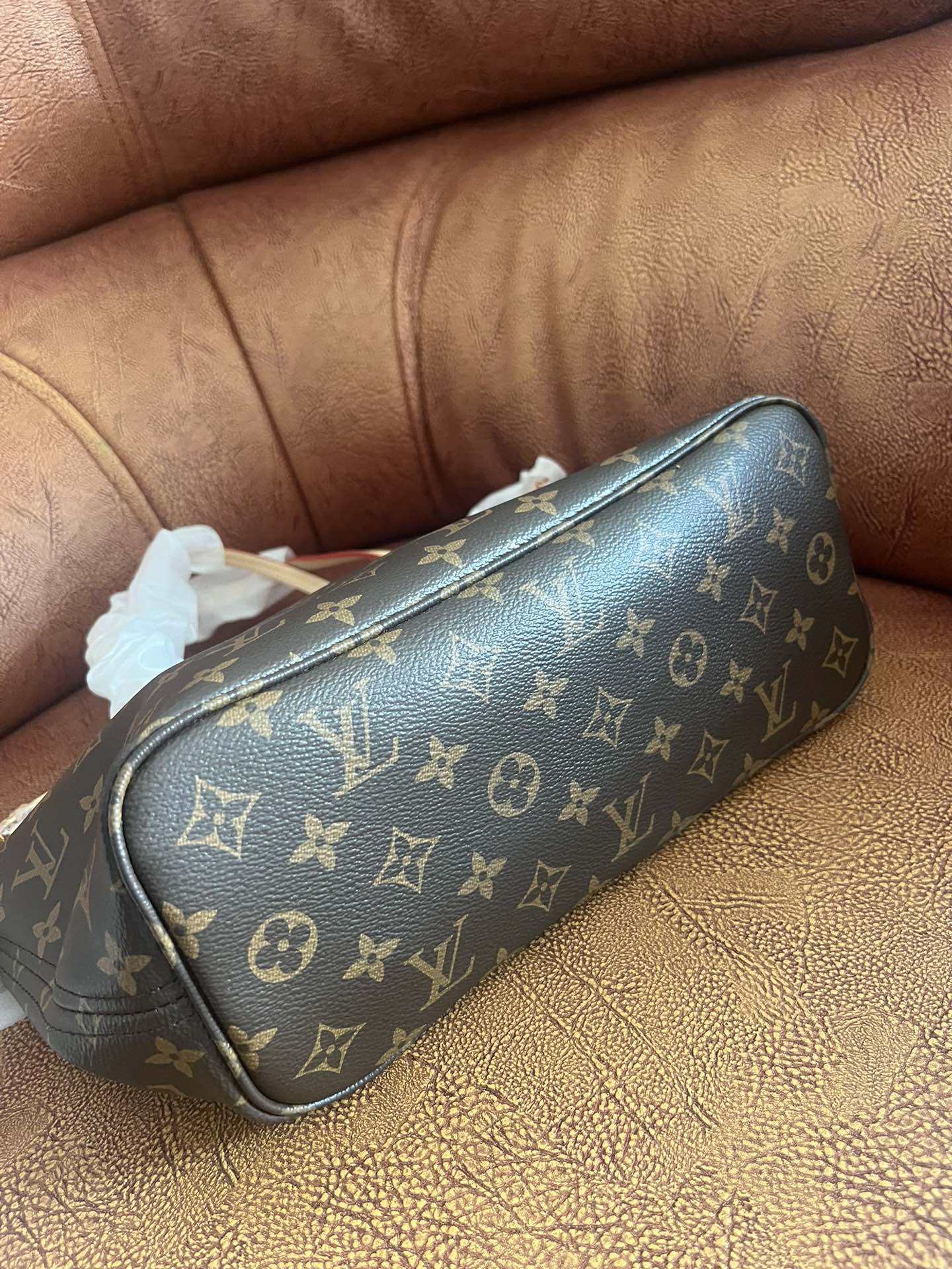 Louis Vuitton Neverfull MM Monogram Canvas Tote Bag with Pouch - Brown