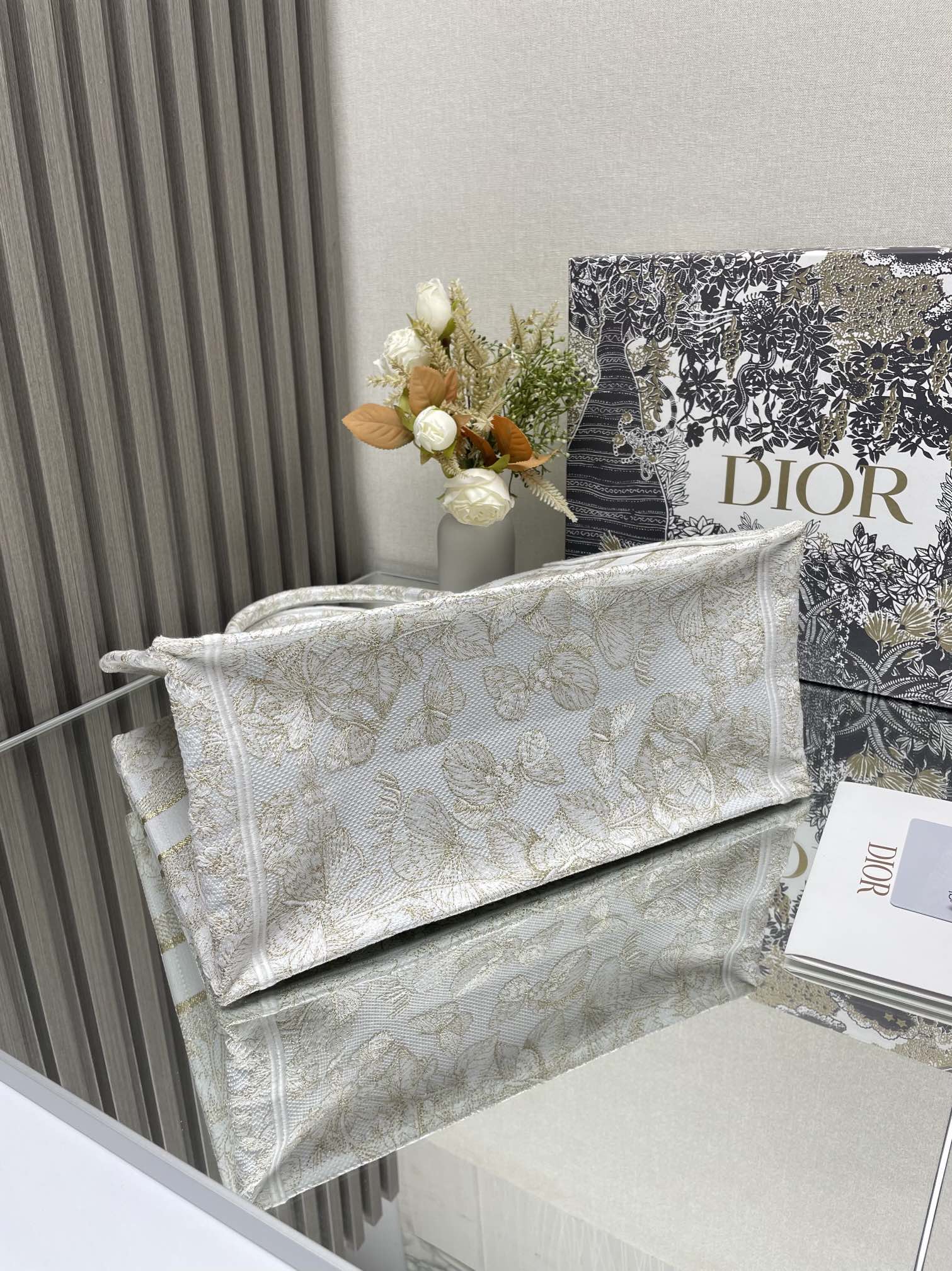 Dior Beige Floral Embroidered Canvas Tote Bag Large Shoulder Handbag