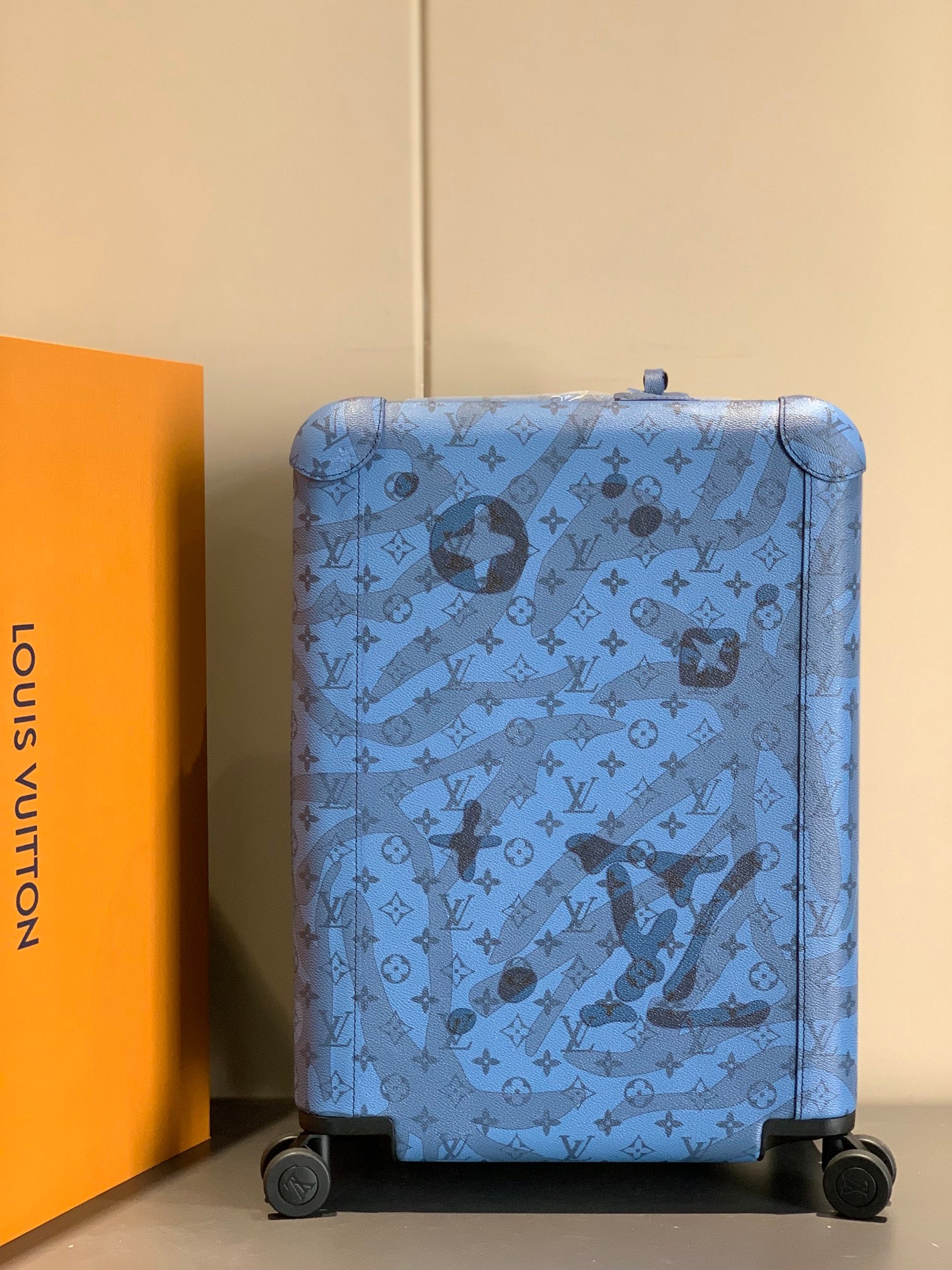 Blue Monogram Pattern Hardside Spinner Suitcase Rolling Luggage