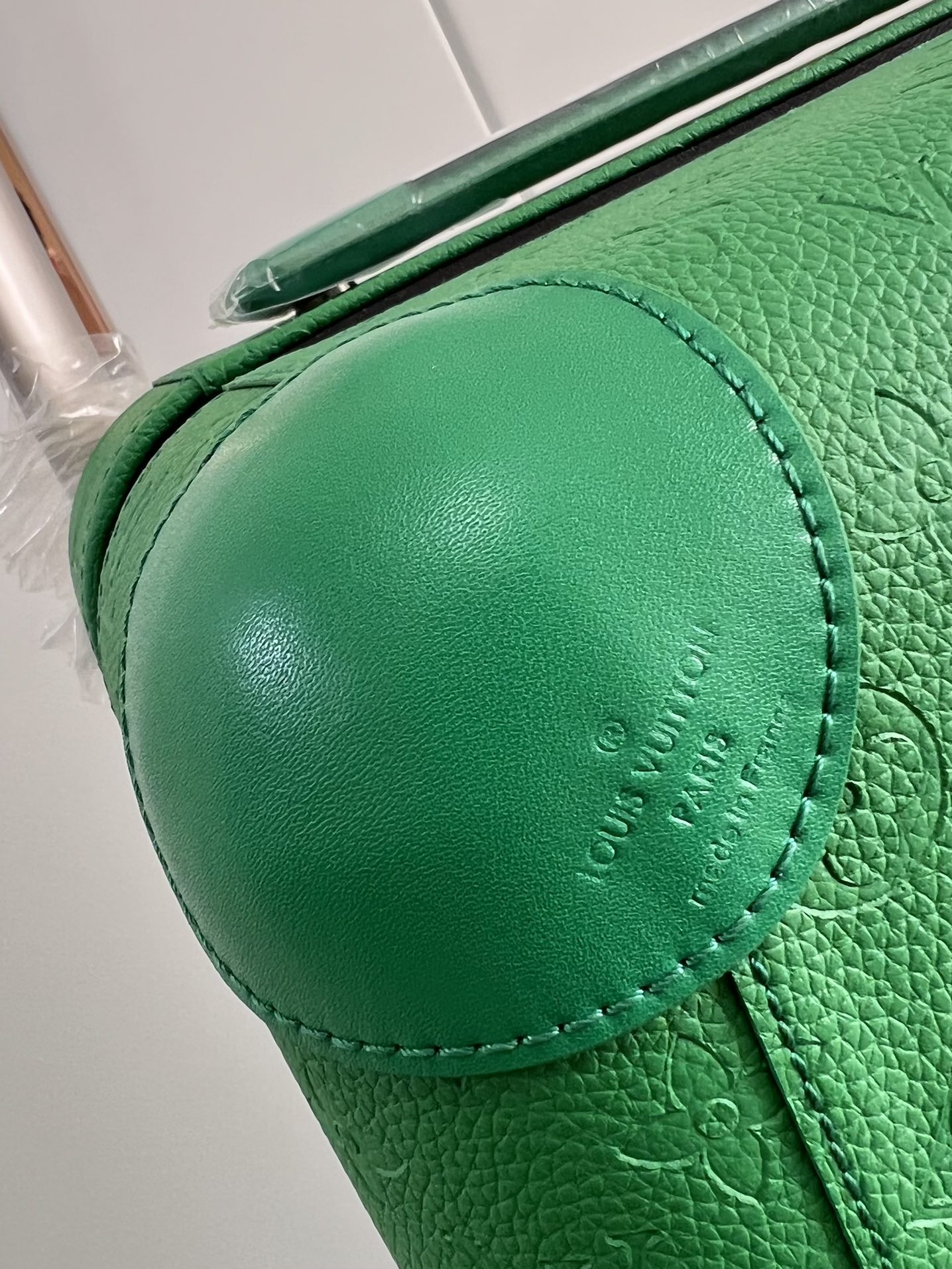 Green Textured Hardshell Carry-On Luggage with Spinner Wheels