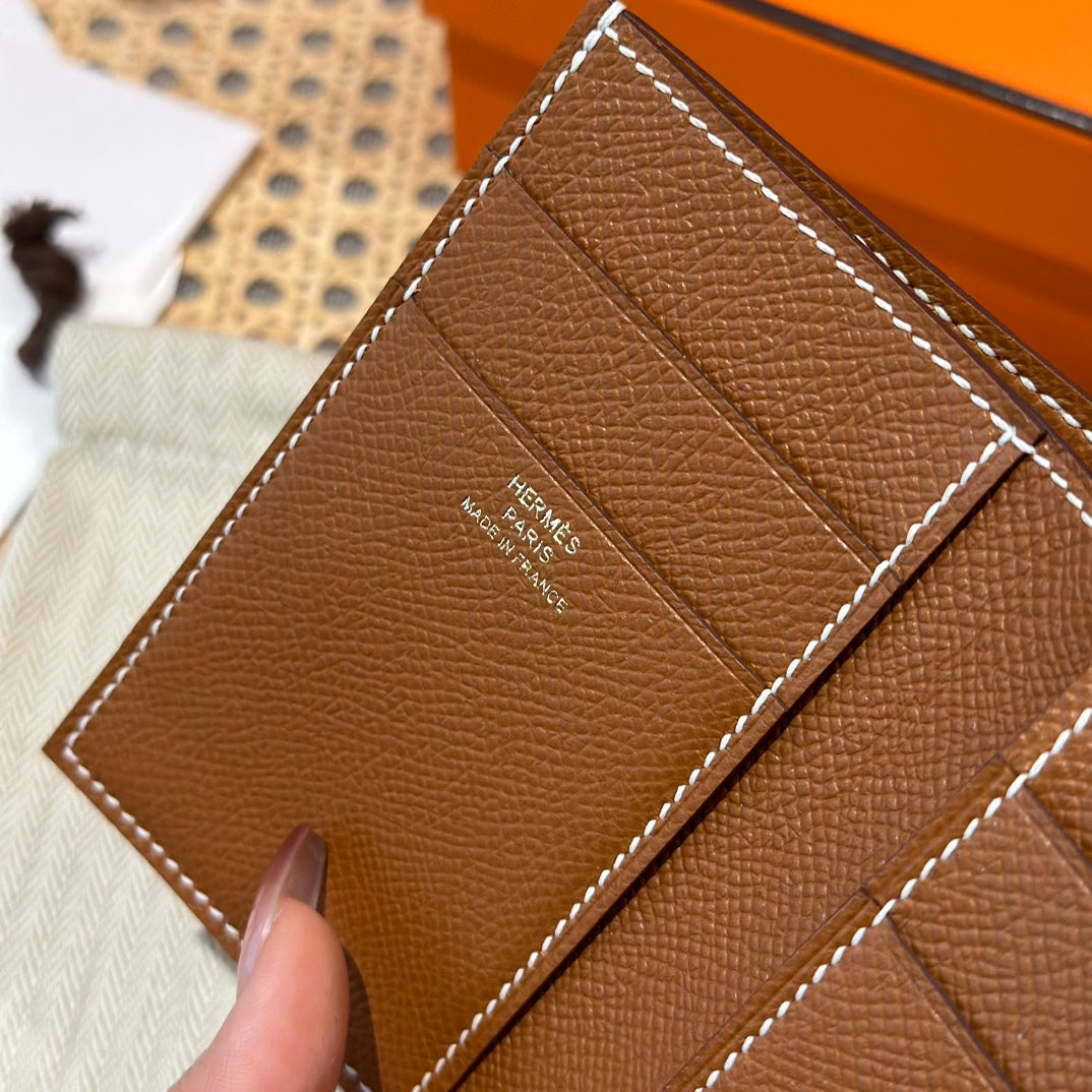 Hermès Bearn Compact Wallet - Gold Epsom Leather with Gold Hardware
