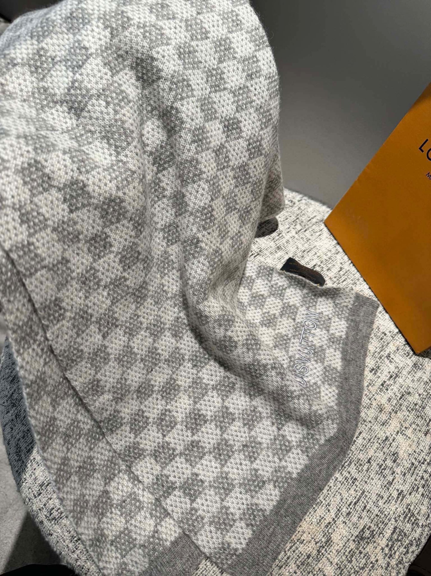 Luxury Checkered Scarf for Women - Soft Grey and Beige Pashmina Shawl Wrap - Classic Winter Scarf