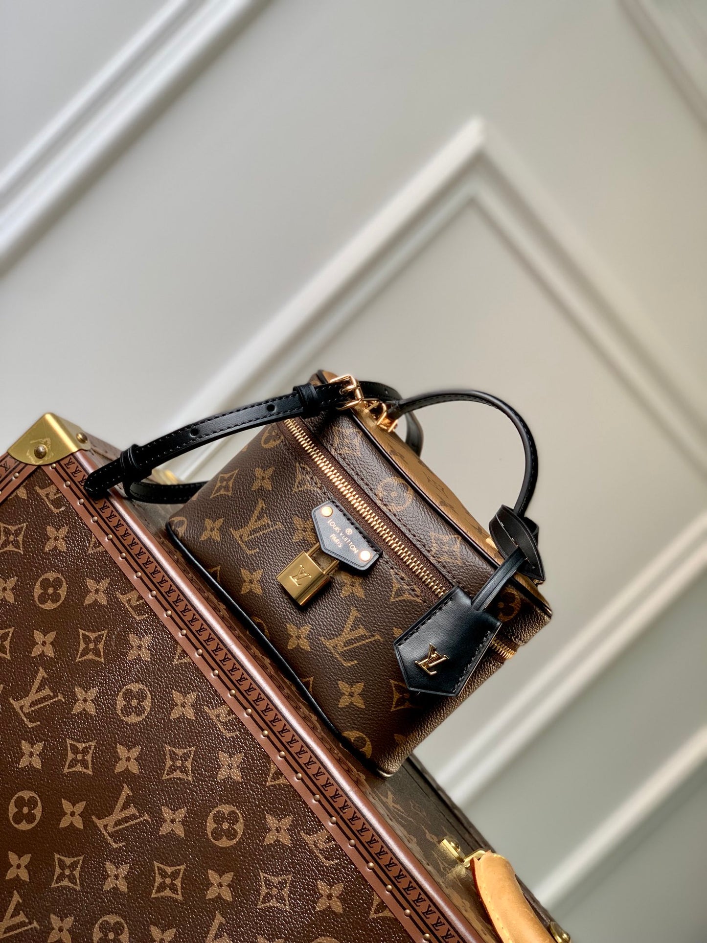 Louis Vuitton Vintage Monogram Canvas Vanity Case Handbag with Gold Padlock