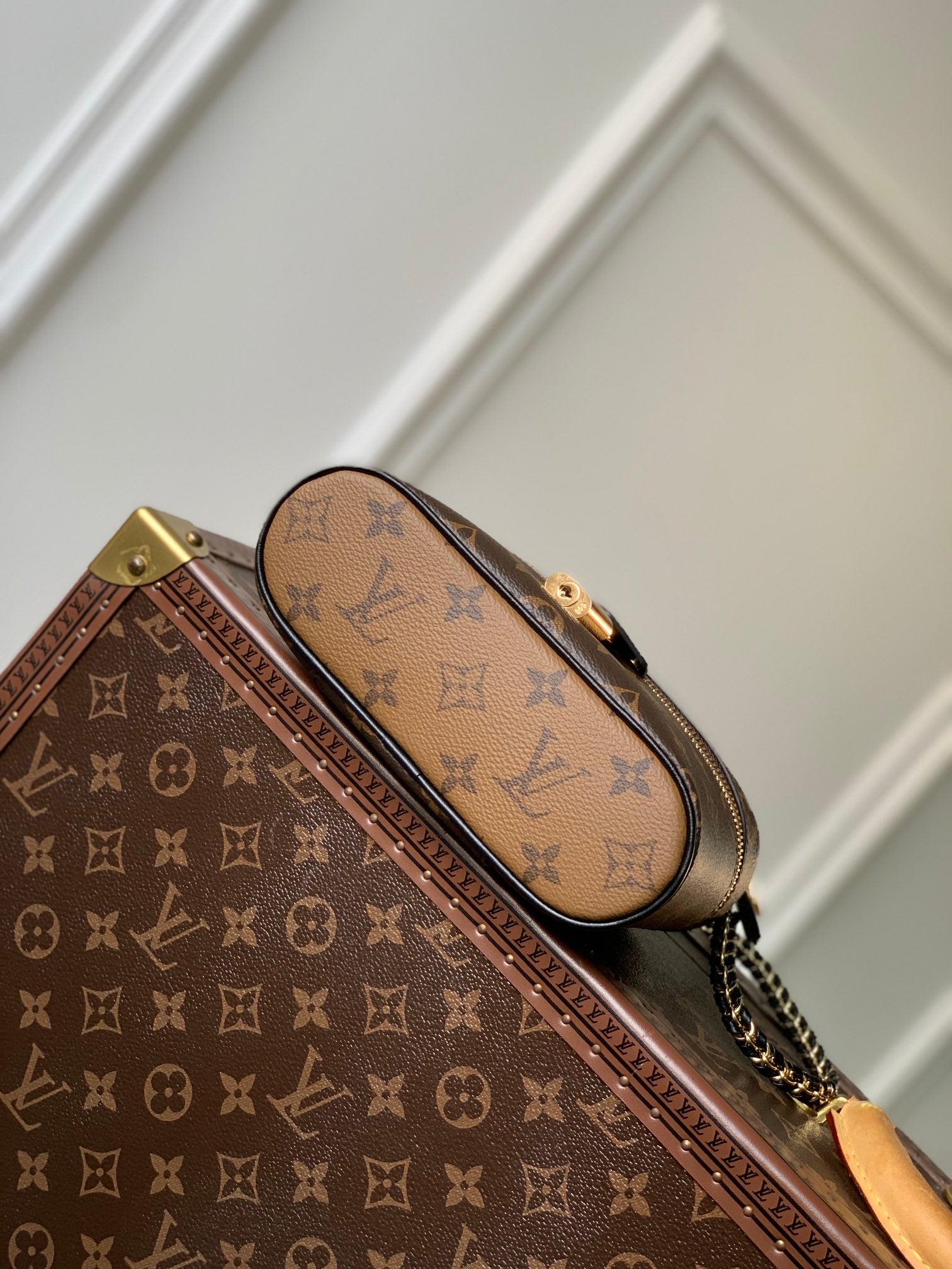 Louis Vuitton Vintage Monogram Canvas Vanity Case Handbag with Gold Padlock