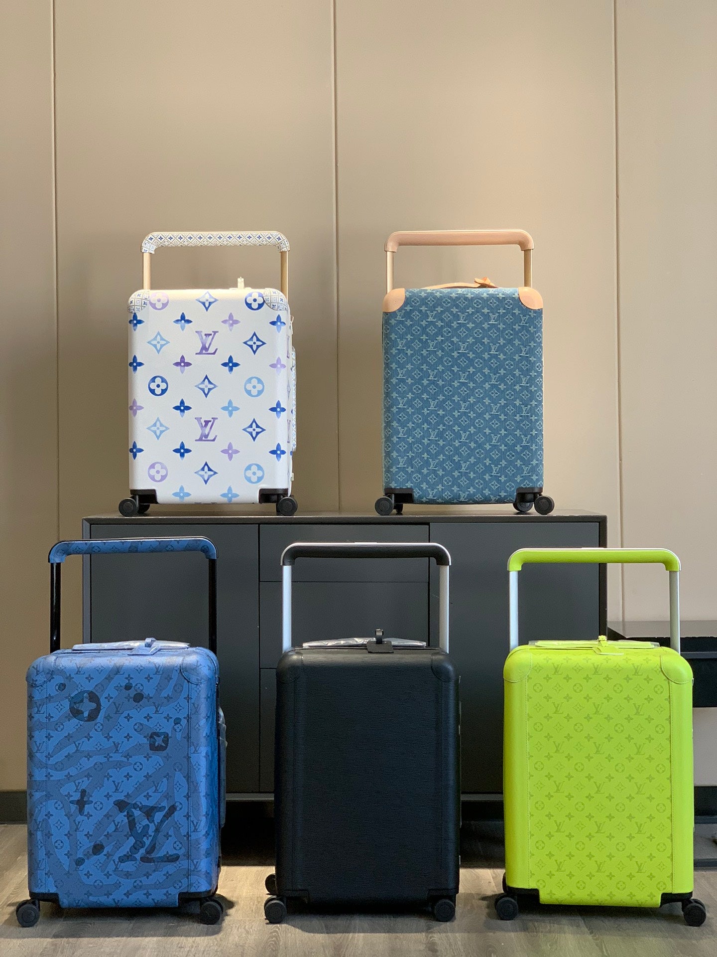 Modern Hardside Spinner Luggage Cabin Travel Suitcase
