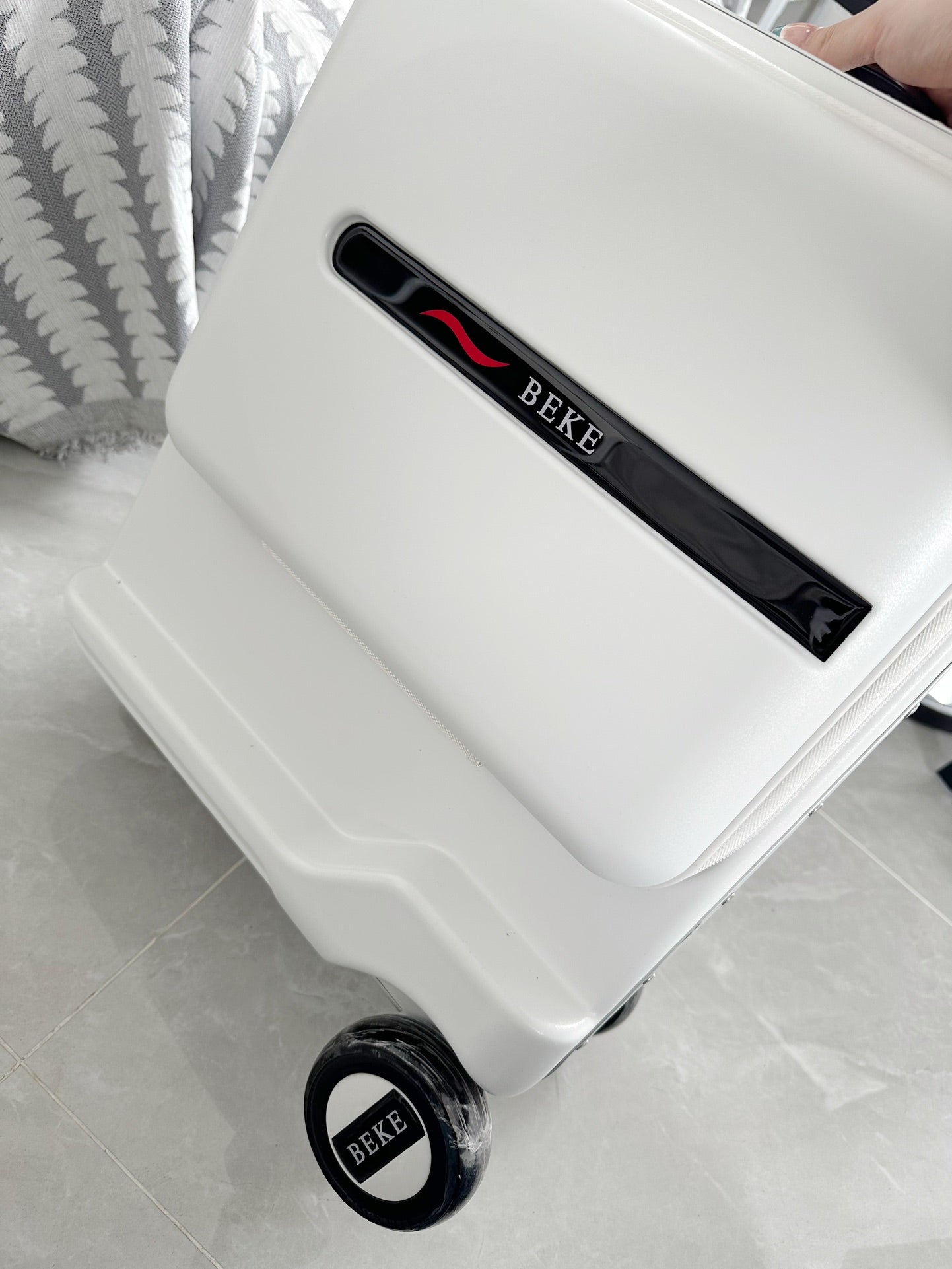 White Ride-On Suitcase for Kids Rolling Carry-On Travel Luggage