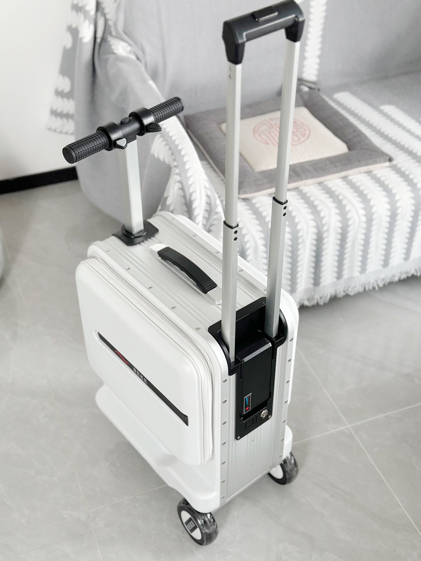 White Hardshell Kids Ride-On Scooter Suitcase for Travel