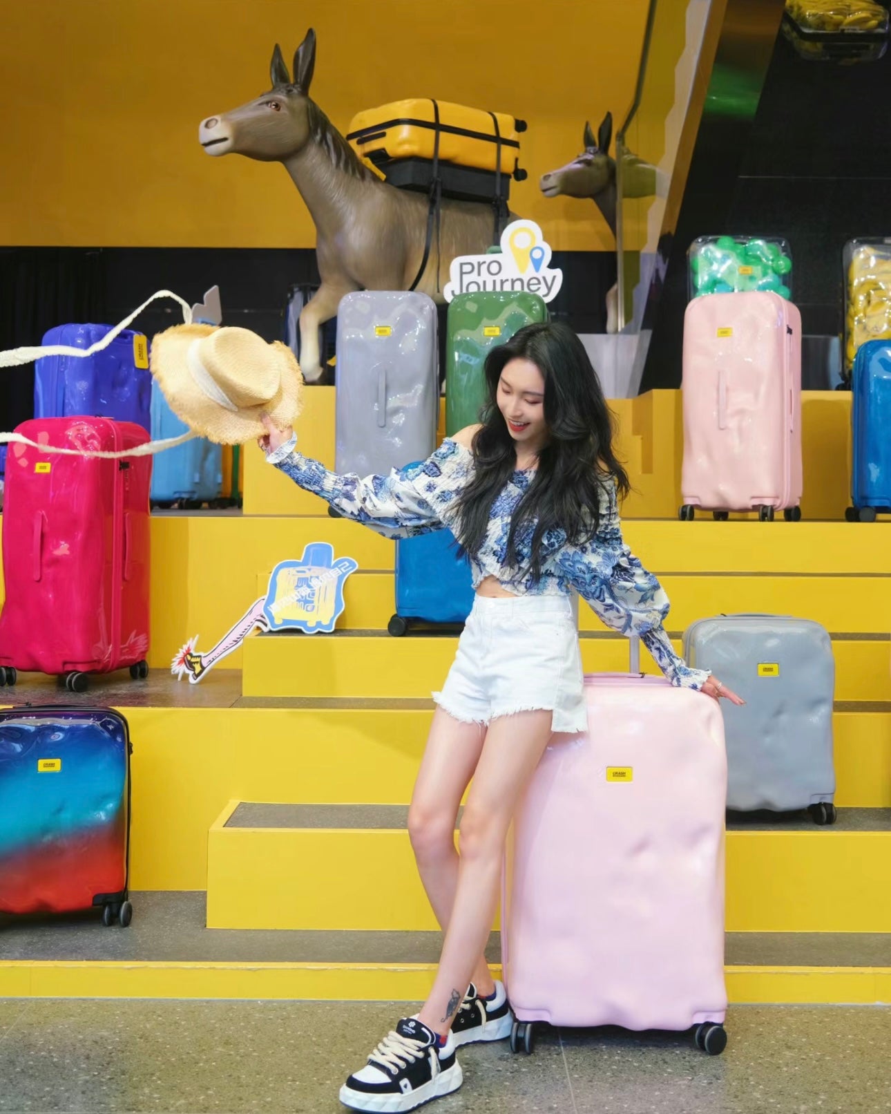 Glossy Pastel Pink Travel Suitcase with Telescopic Handle