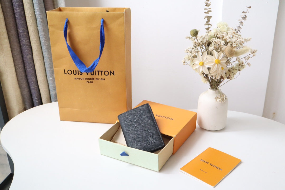 Louis Vuitton Minimalist Black Pebbled Leather Slim Card Holder Wallet