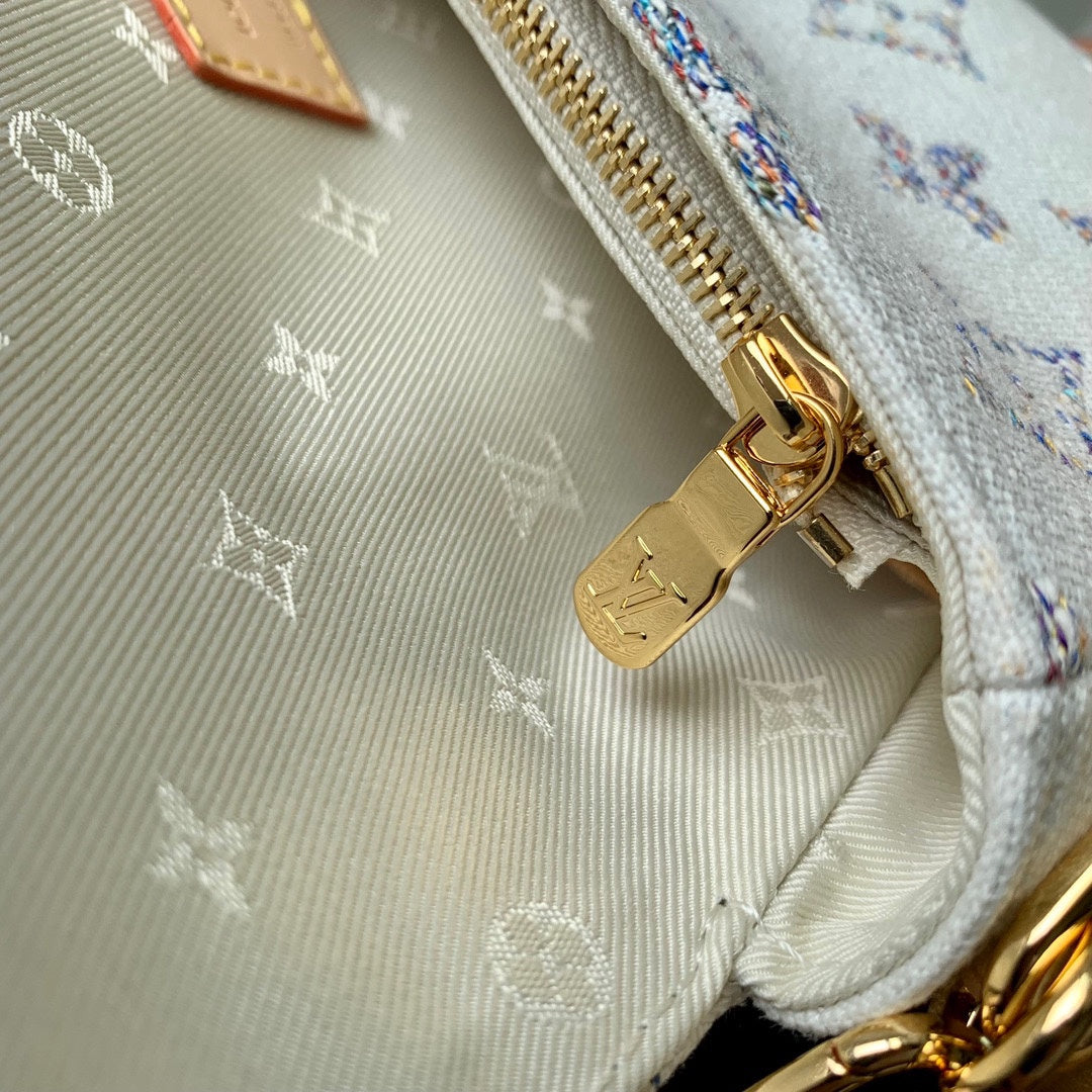 Louis Vuitton Elegant White Monogram Flap Shoulder Bag with Gold Chain