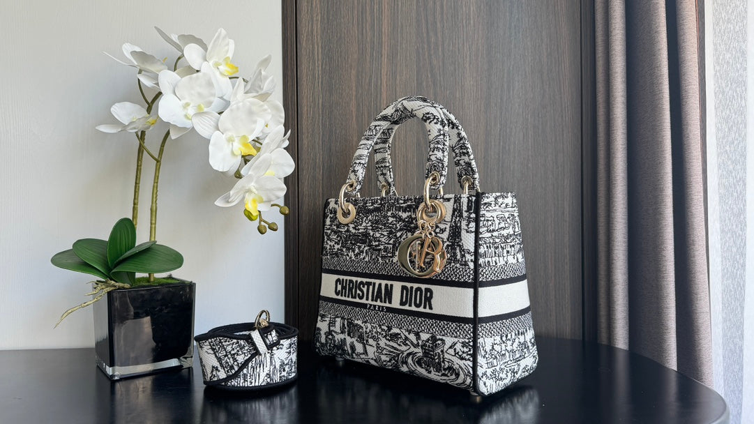 Dior Elegant Black and White Embroidered Canvas Top-Handle Handbag