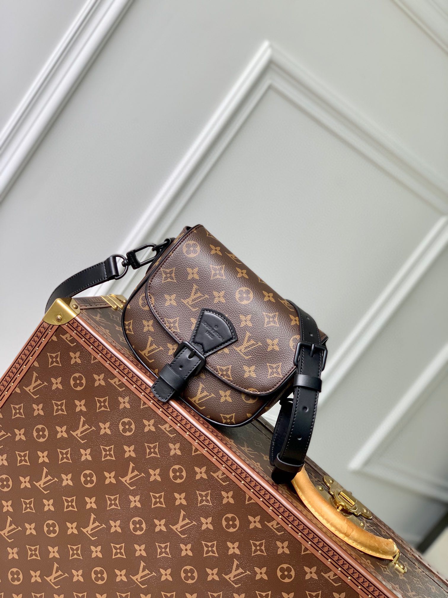 Louis Vuitton Classic Brown Monogram Pattern Saddle Crossbody Shoulder Bag