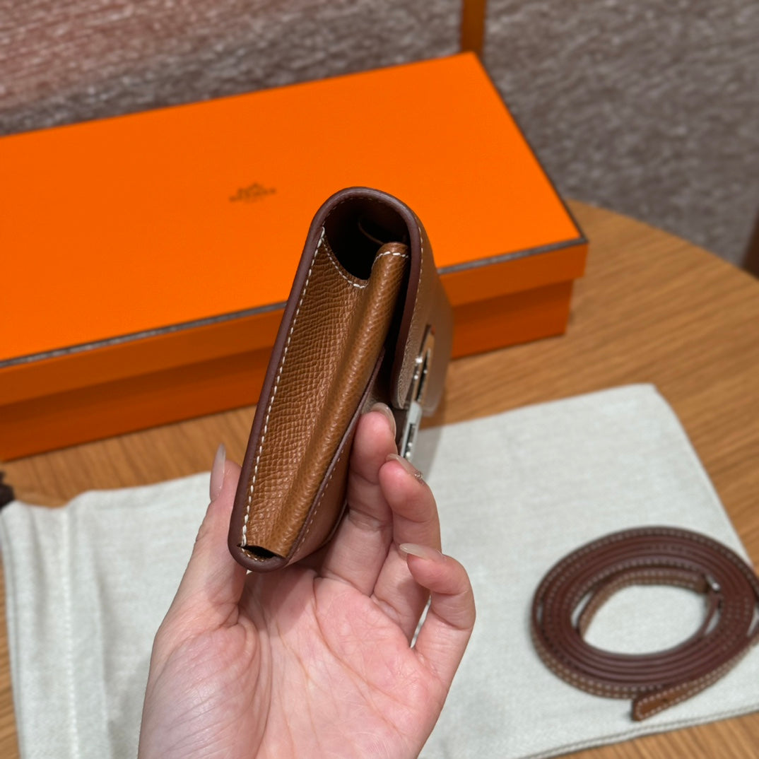 Hermès H d'Ancre Leather Clutch with Detachable Strap - Gold Brown