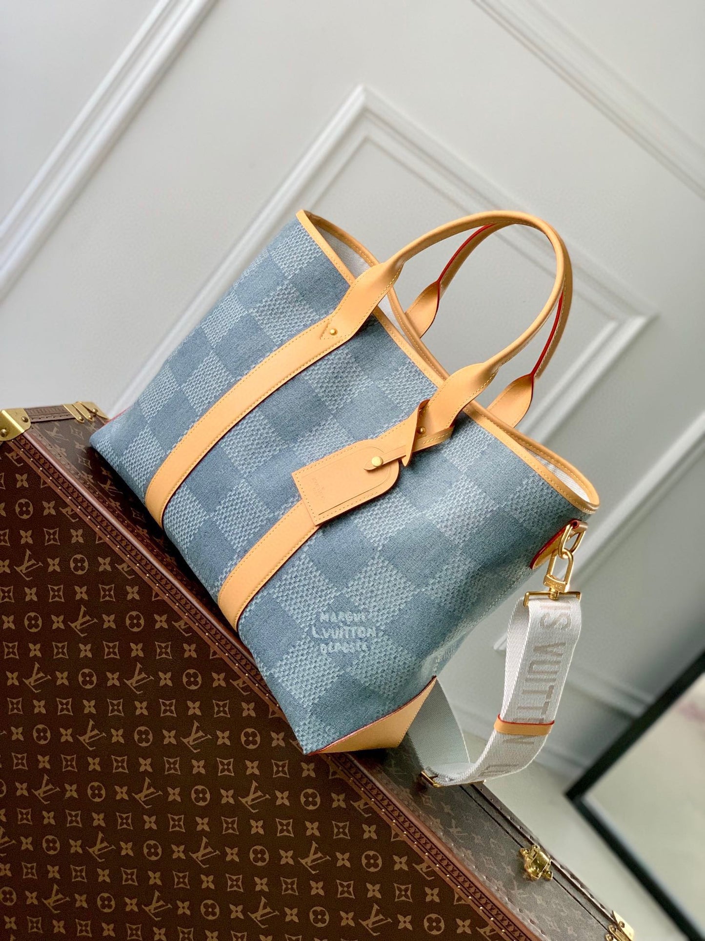Louis Vuitton Casual Blue Checkered Denim Tote Bag with Tan Leather Trim