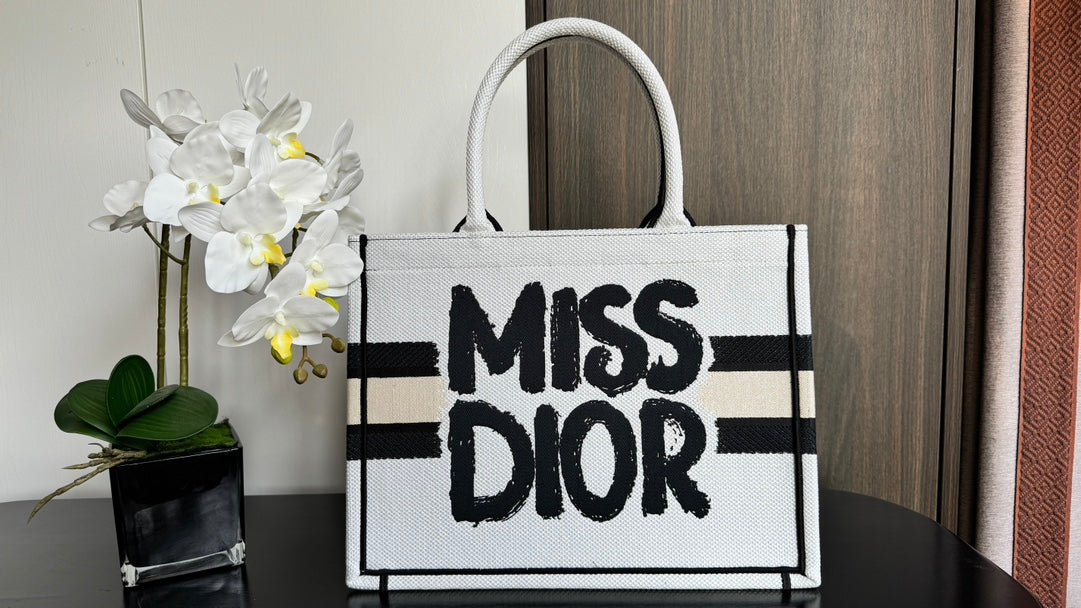 Dior Chic Graphic Print Canvas Tote Handbag with Top Handles