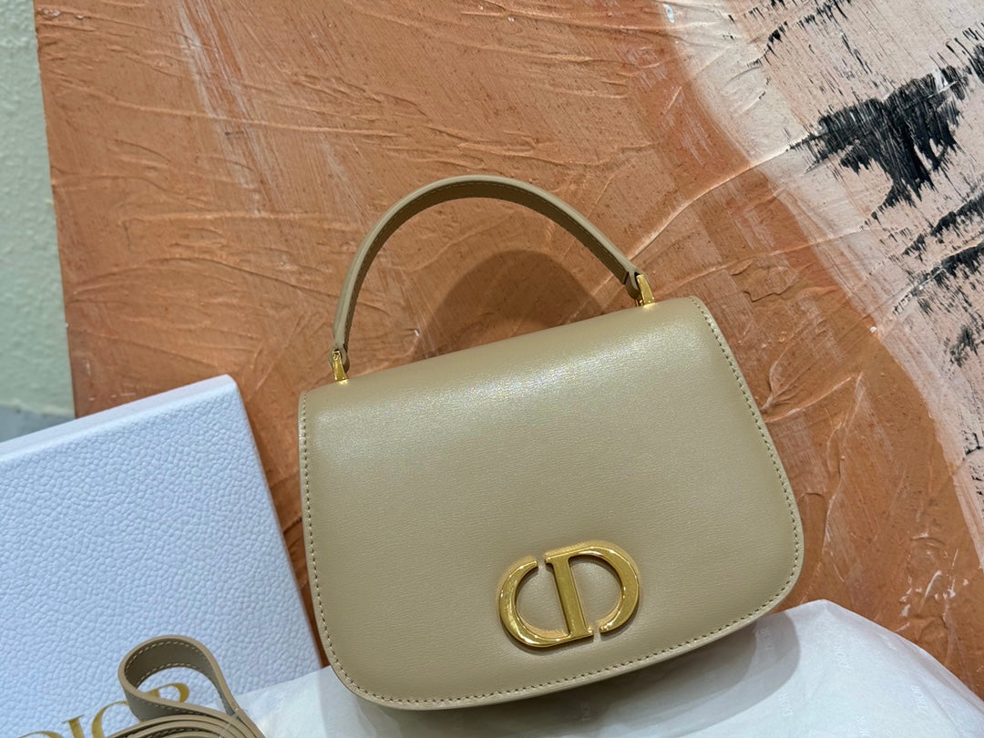 Christian Dior Bobby East-West Bag with Top Handle - Beige Calfskin Leather