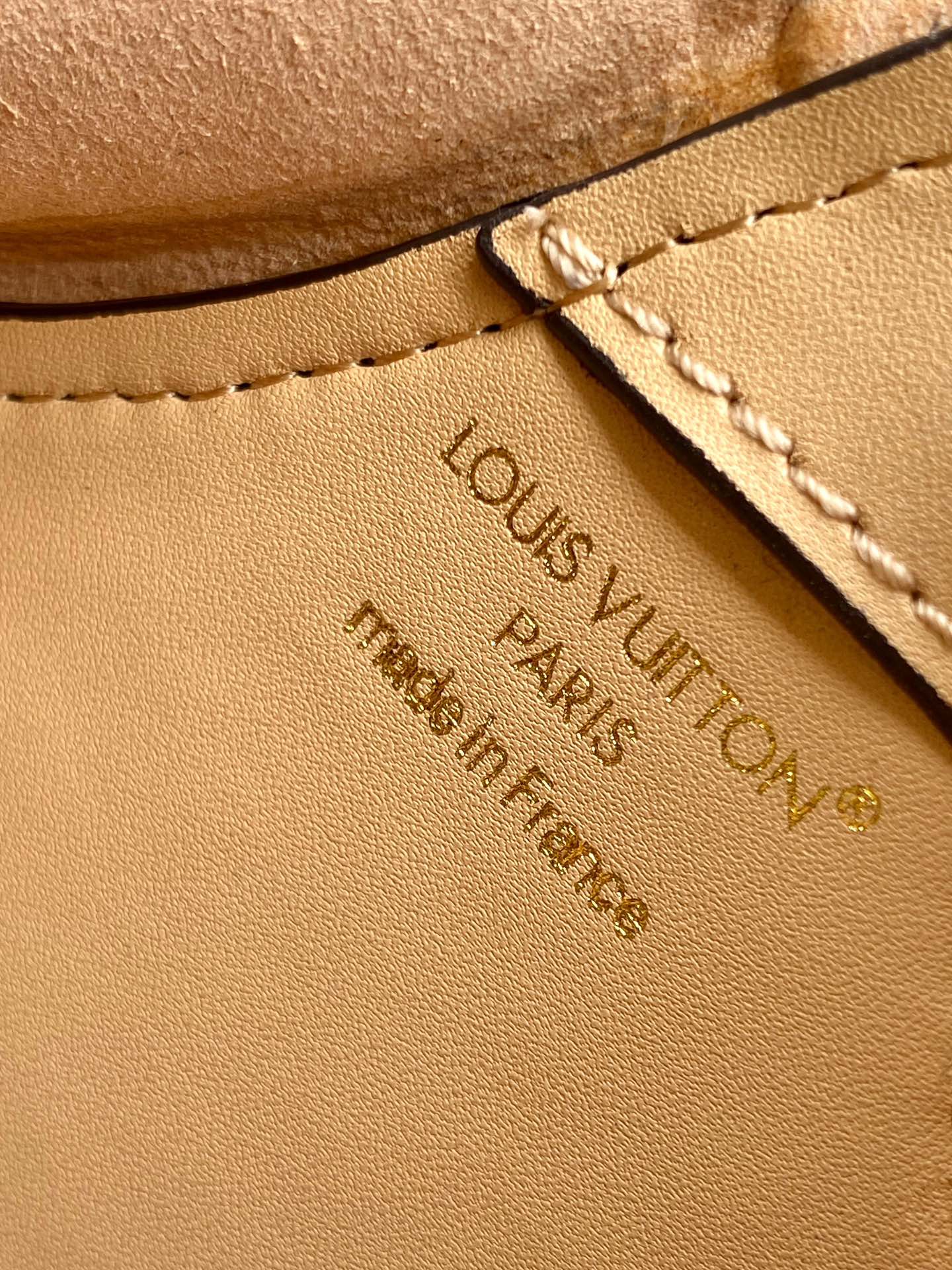 Louis Vuitton Luxury Brown Monogram Geometric Star Crossbody Bag with Chain
