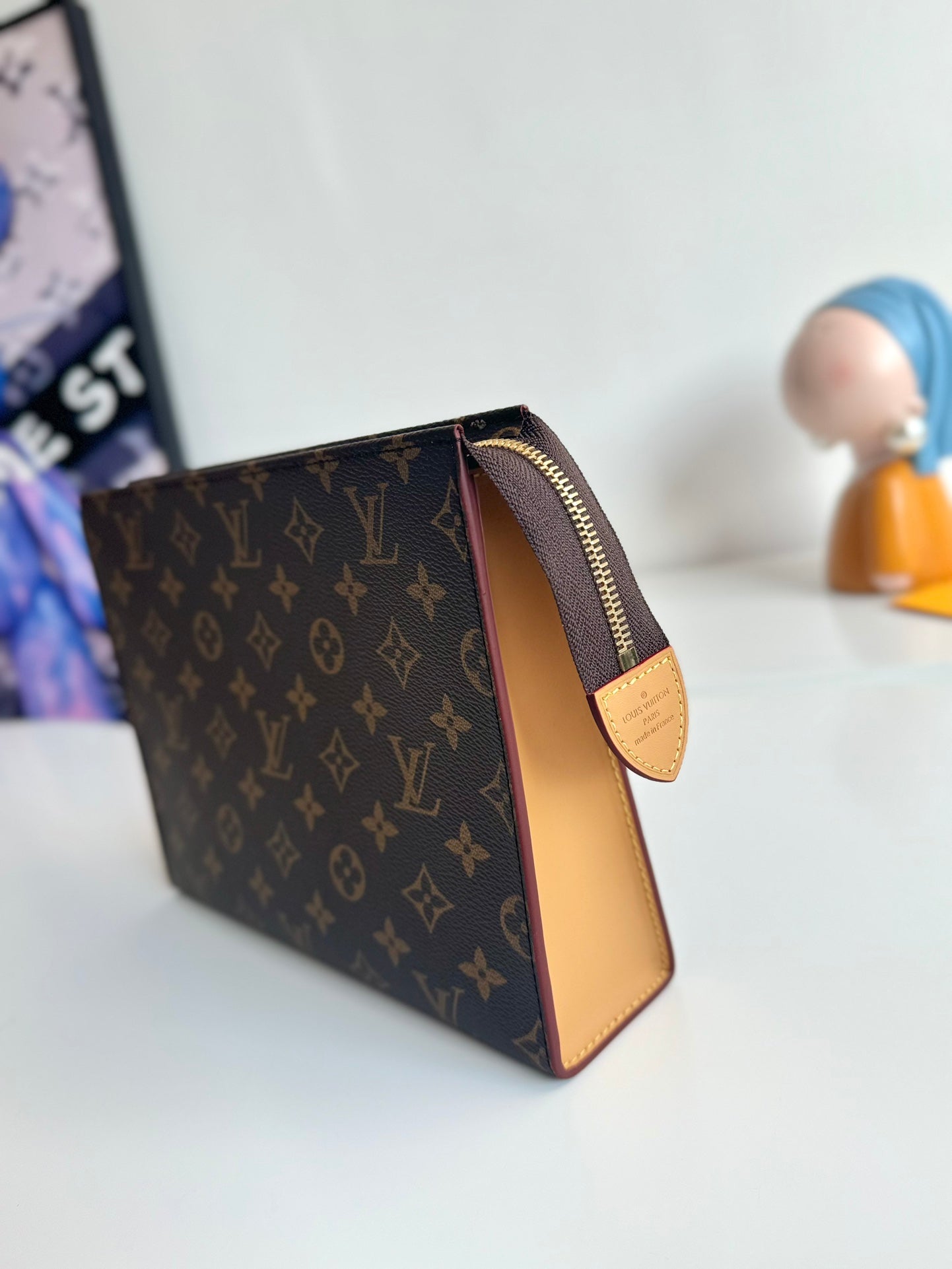 Louis Vuitton Classic Brown Monogram Print Canvas Zippered Clutch Pouch