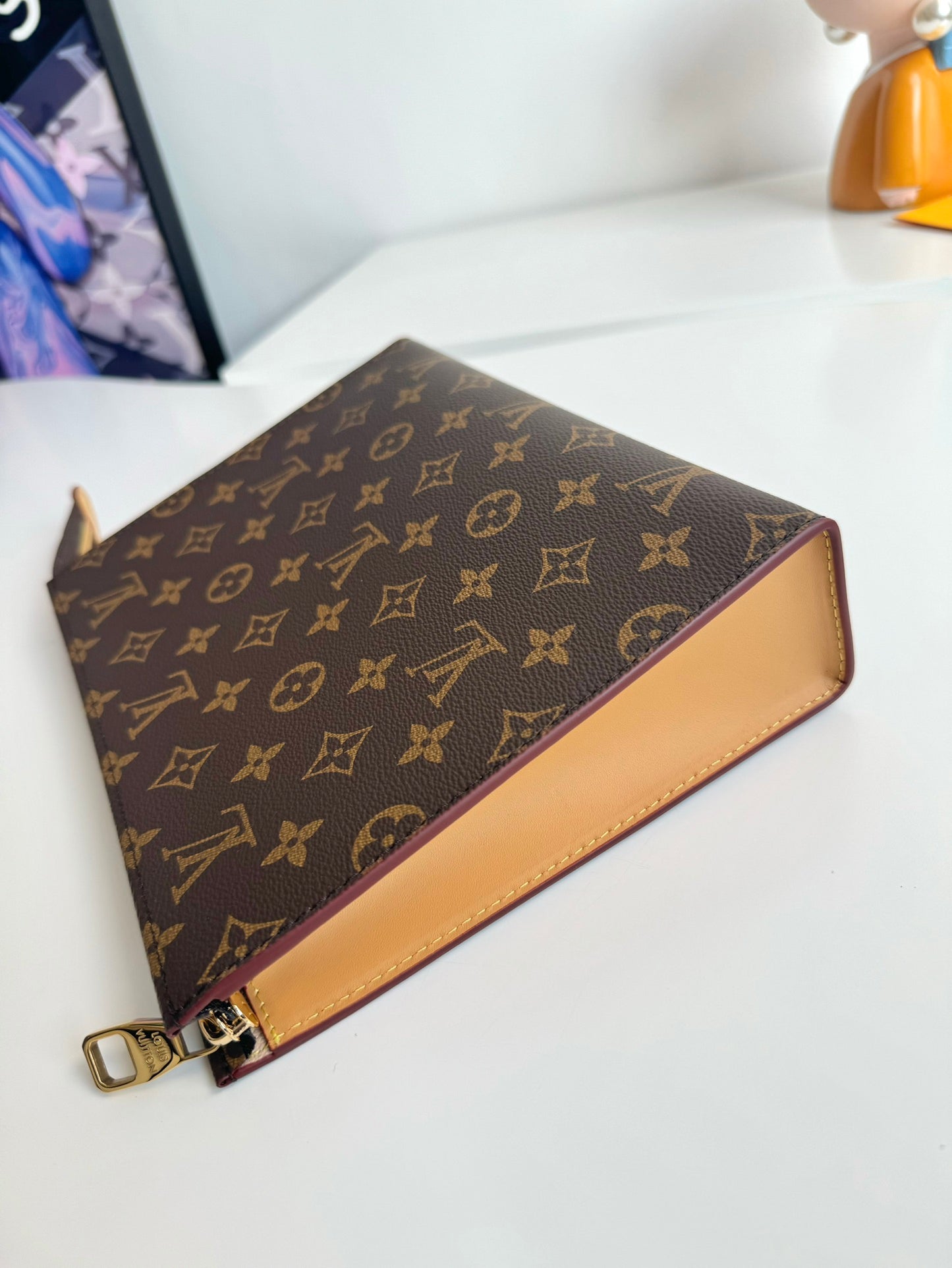 Louis Vuitton Classic Brown Monogram Print Canvas Zippered Clutch Pouch