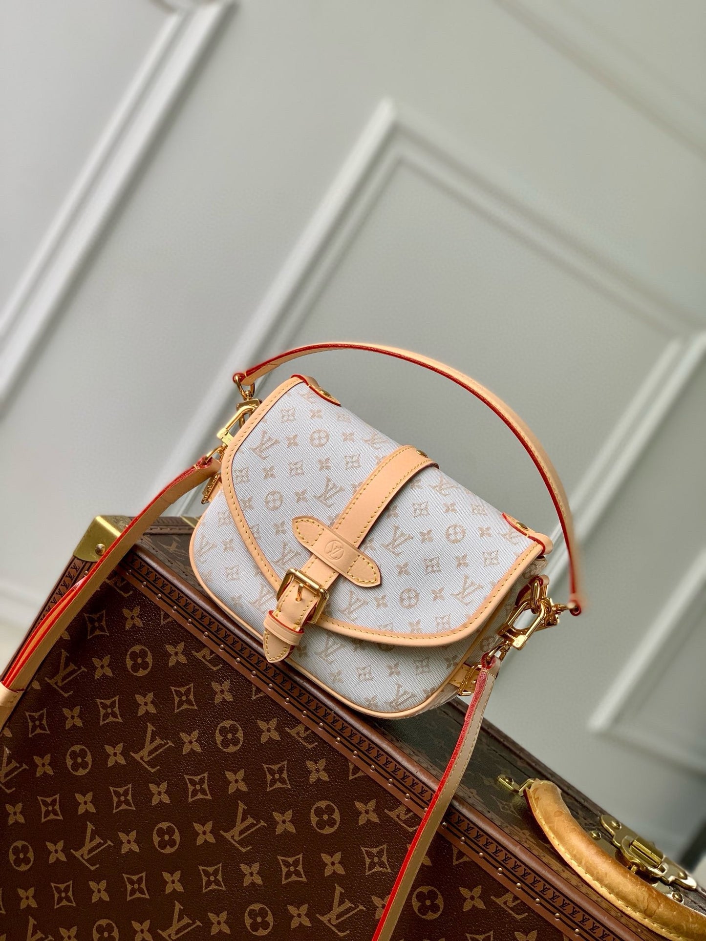 Louis Vuitton Luxury Monogram Canvas Crossbody Satchel Bag with Leather Trim