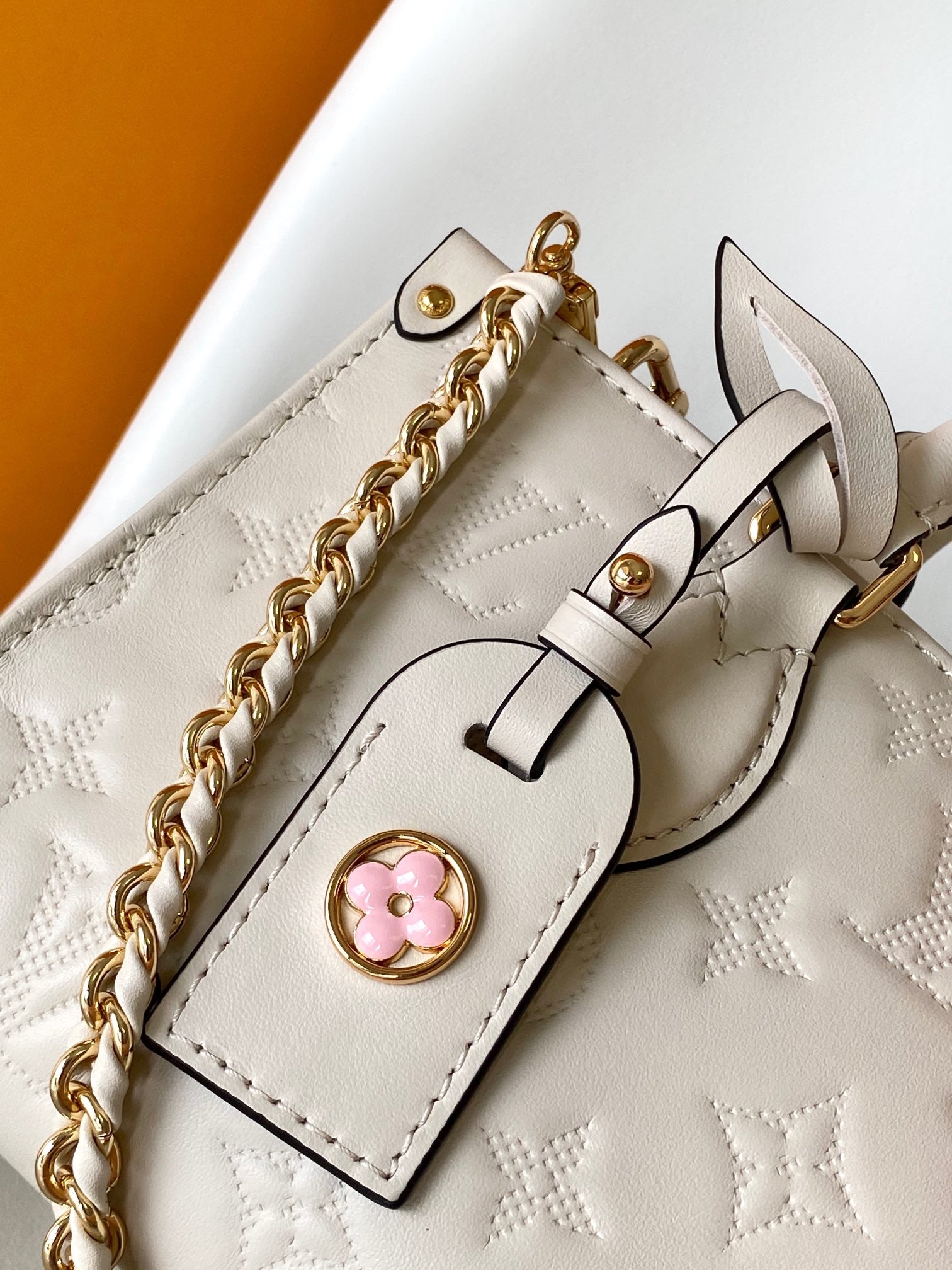 Louis Vuitton White Embossed Leather Top Handle Shoulder Bag with Chain Detail