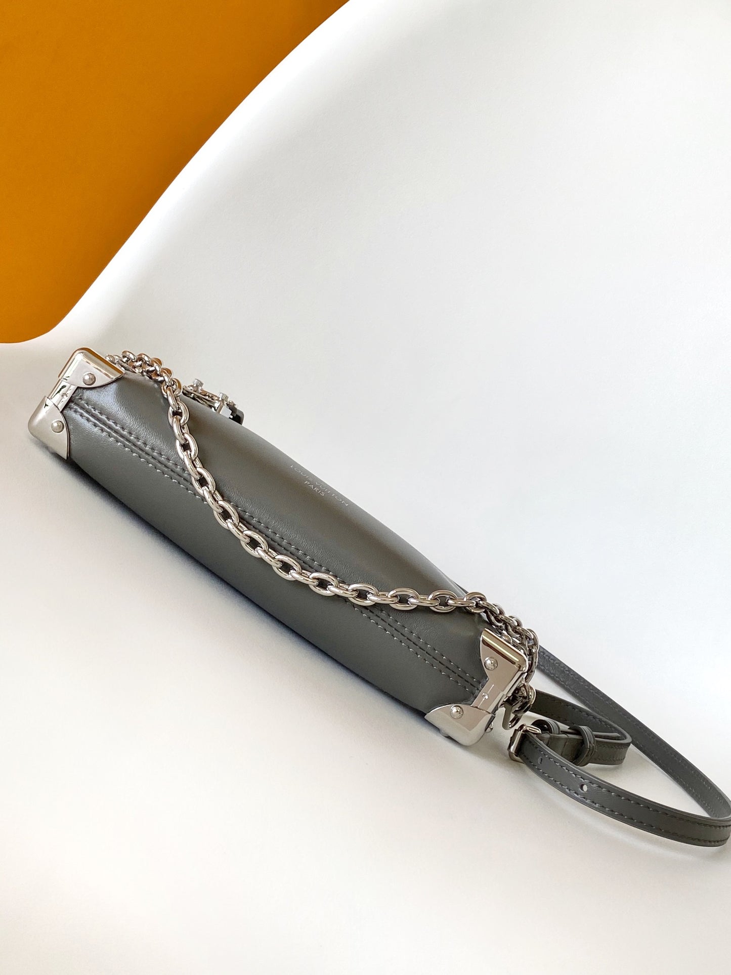 Louis Vuitton Side Trunk MM Handbag - Grey Anthracite Leather