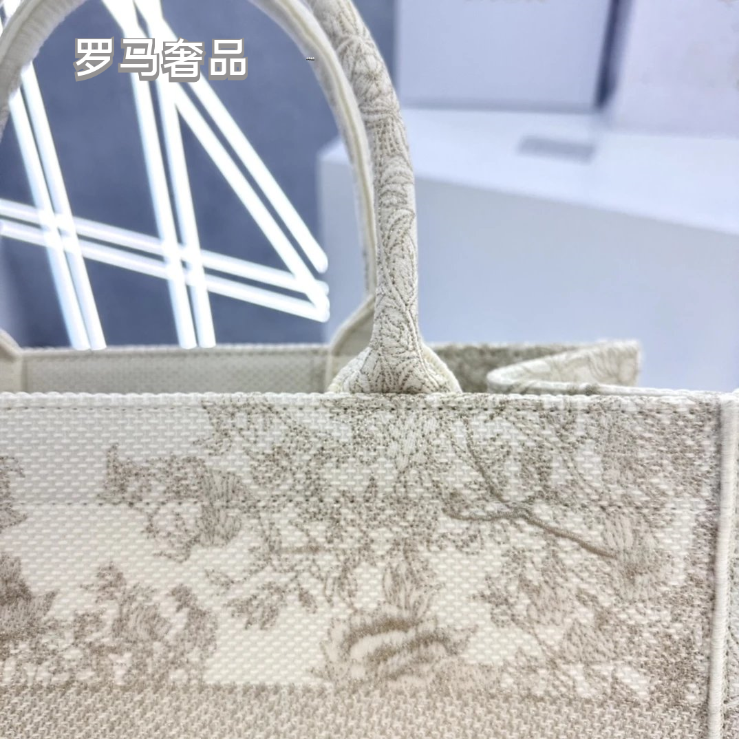 Dior Beige Embroidered Canvas Tote Bag Floral Tapestry Large Handbag