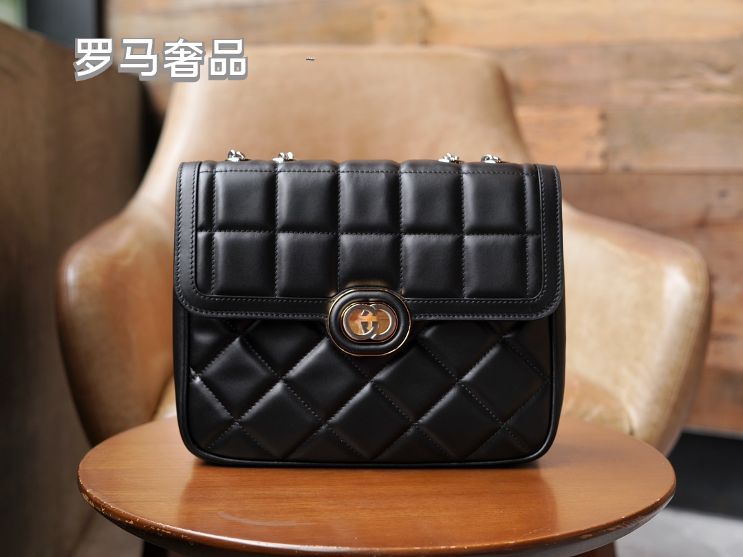 Gucci Classic Black Quilted Leather Shoulder Bag with Gold Clasp