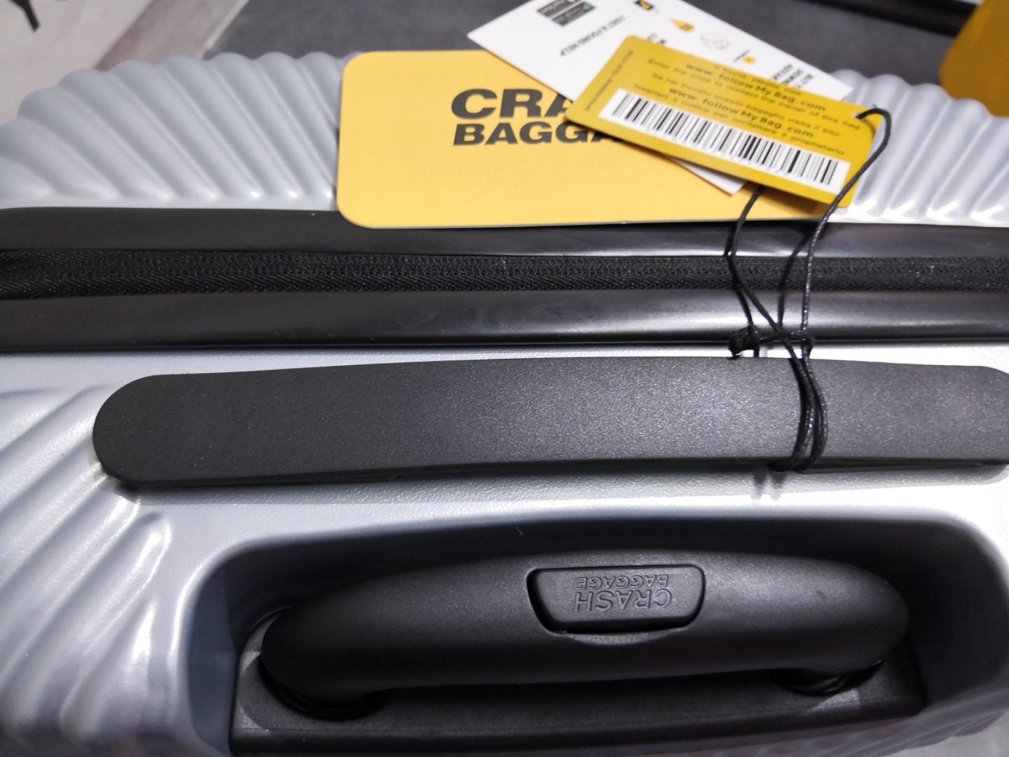 Modern Colorful Hard Shell Spinner Suitcase with Telescopic Handle